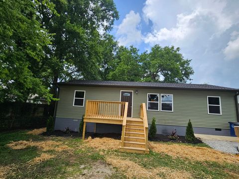 1204 W Lane St Shelbyville TN 37160