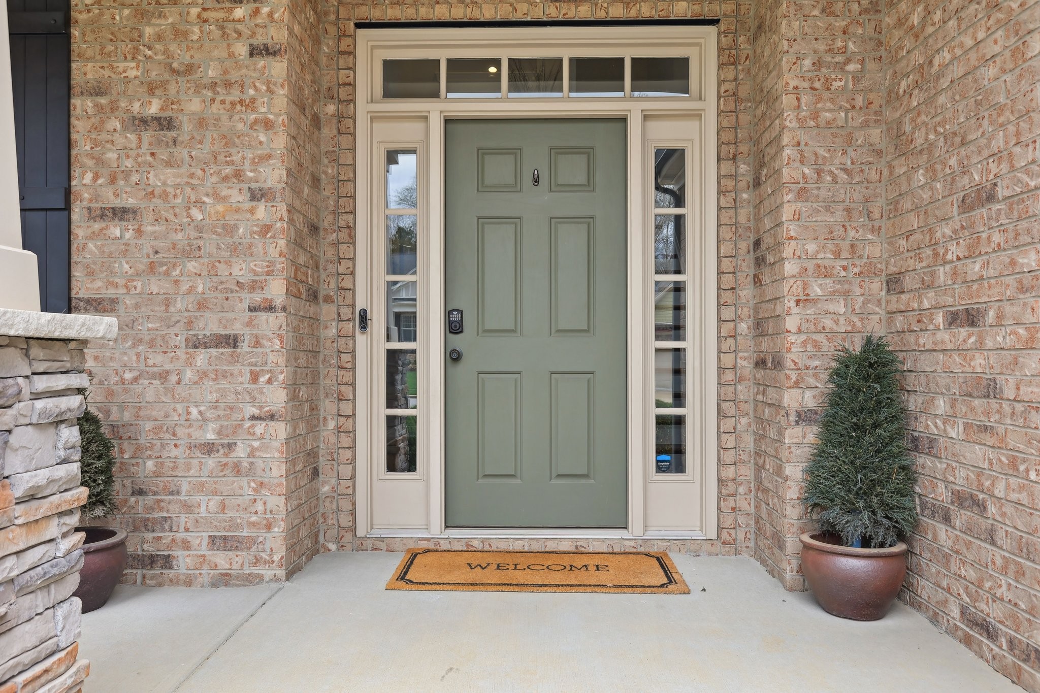 8586 Beautiful Valley Dr