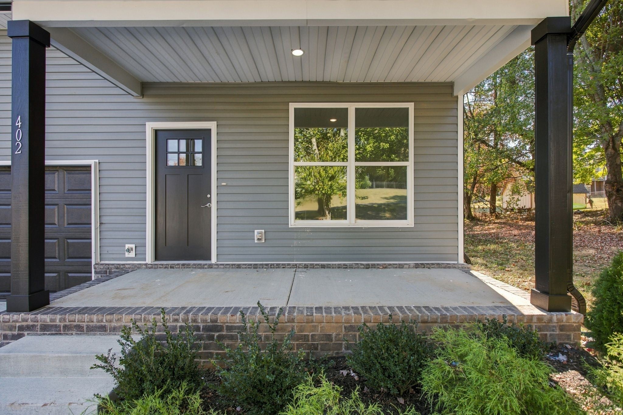 402 Forrest Dr