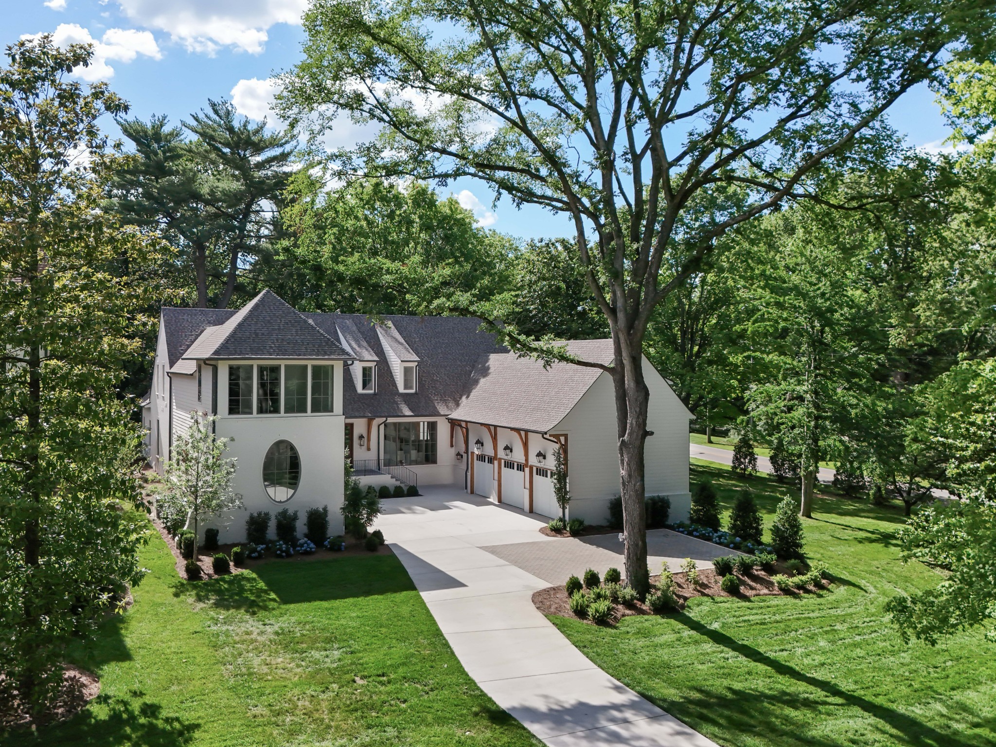 607 Bowling Ave