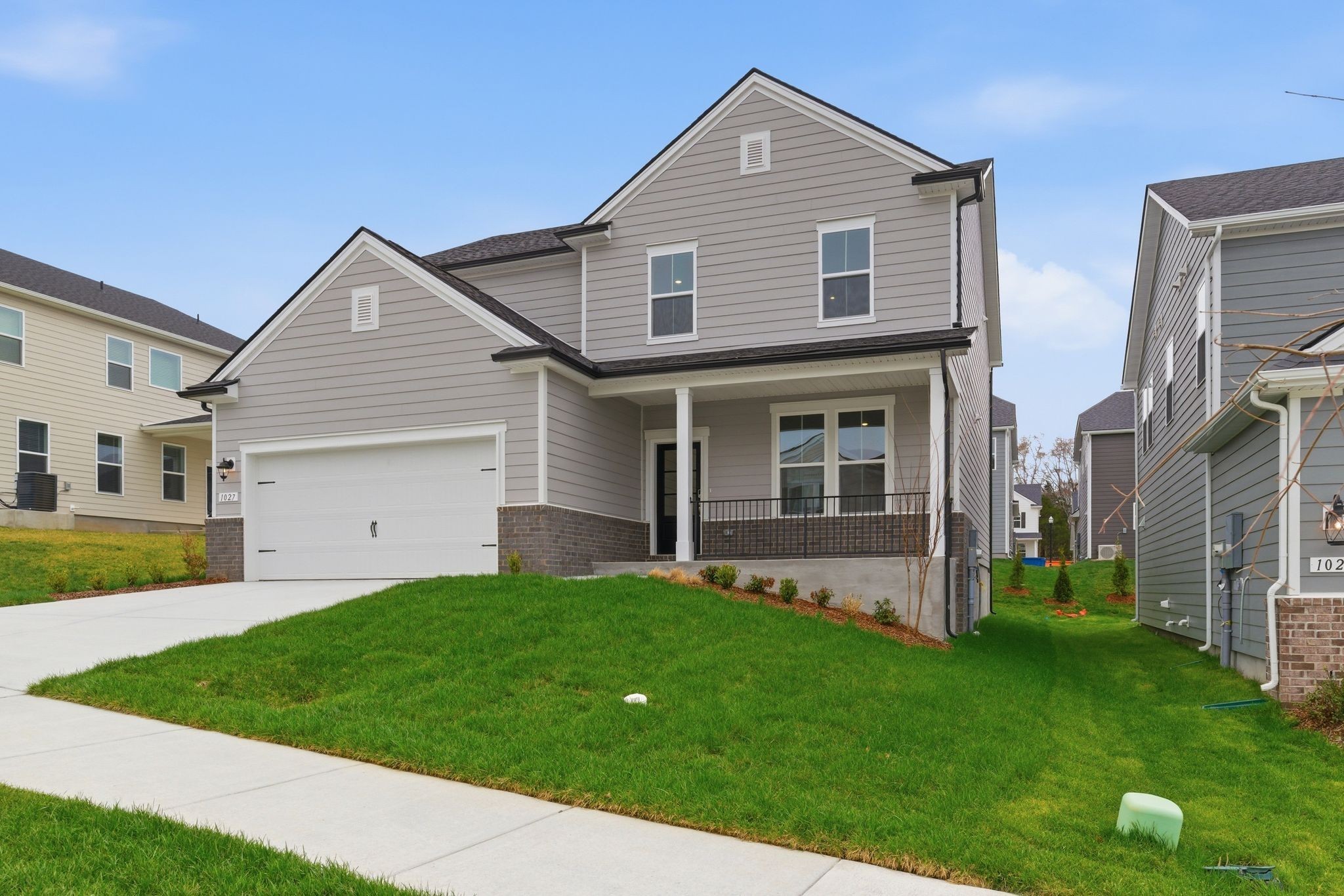 601 Godwin Ct
