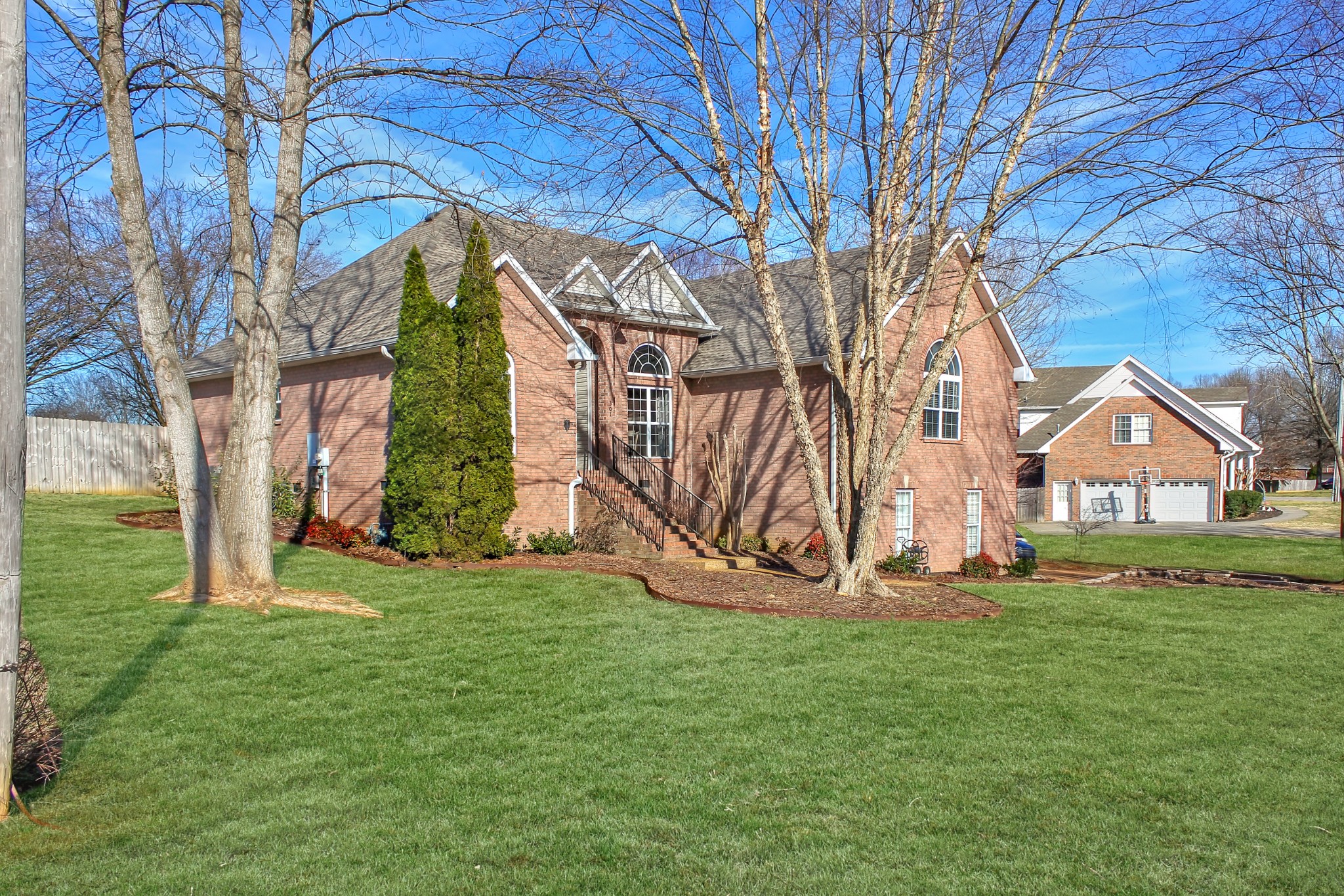 301 Covington Bnd