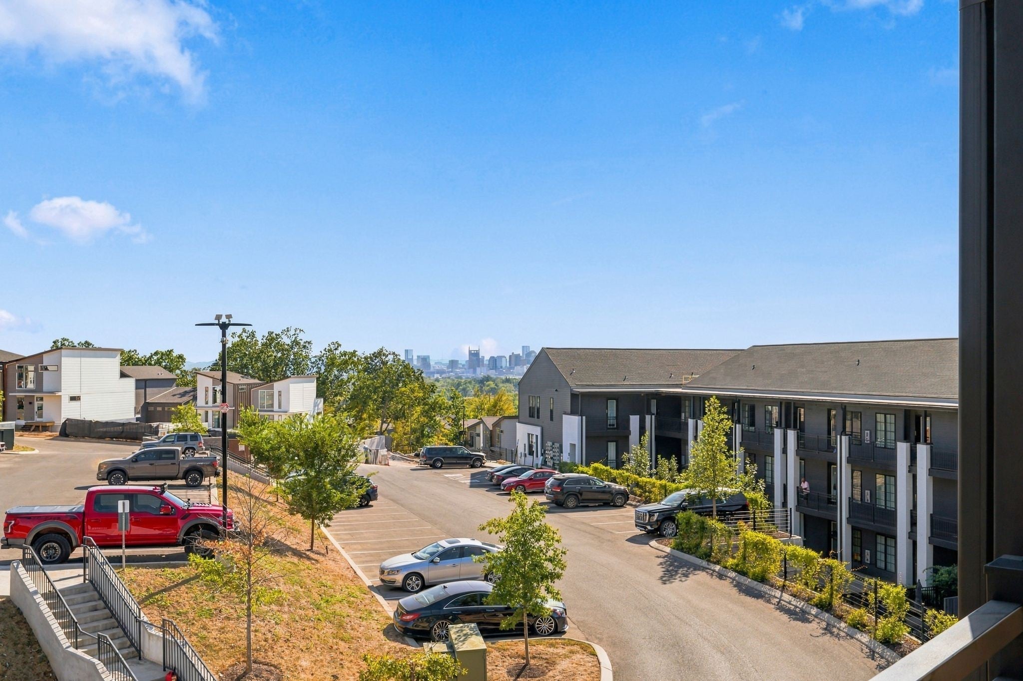 600 E Trinity Ln 302
