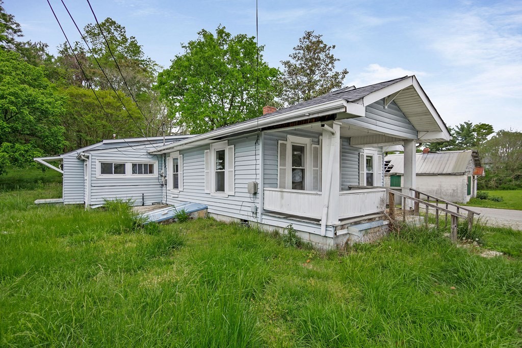 147 Mayberry St