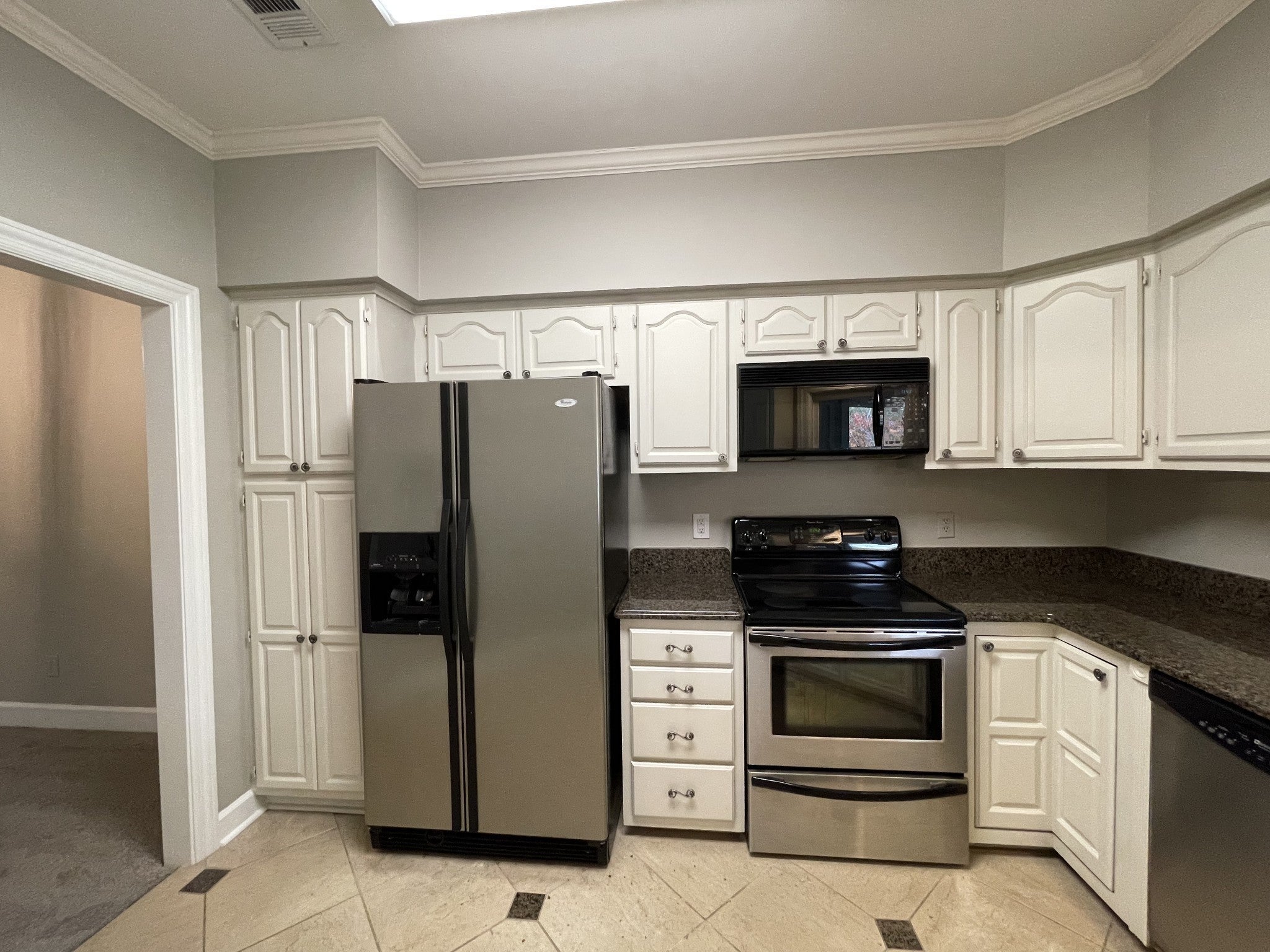 712 Arkland Pl