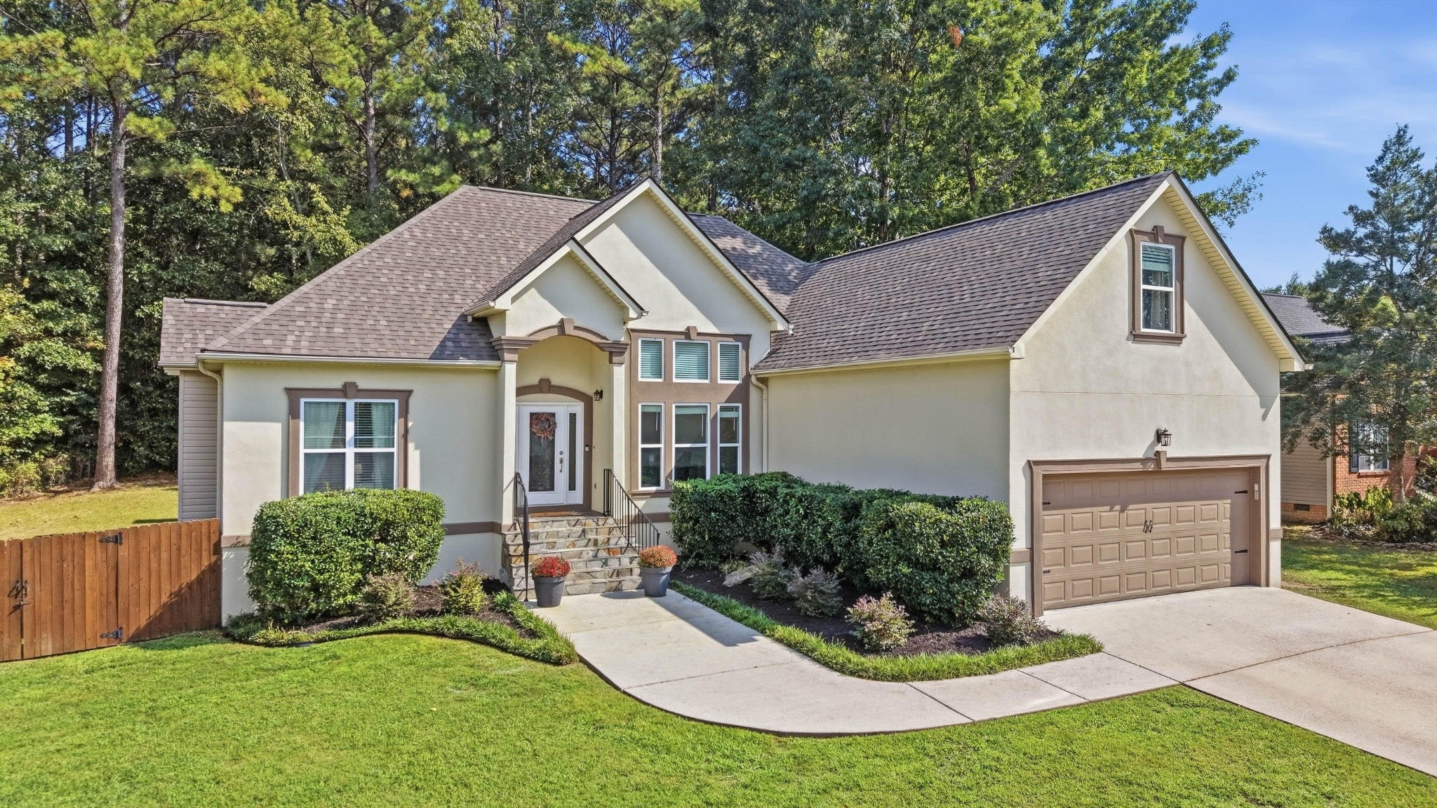 8452 Lady Slipper Road