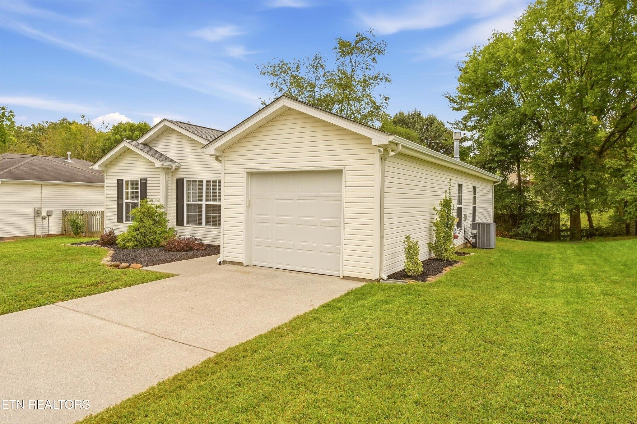 2326 Slate Valley Lane