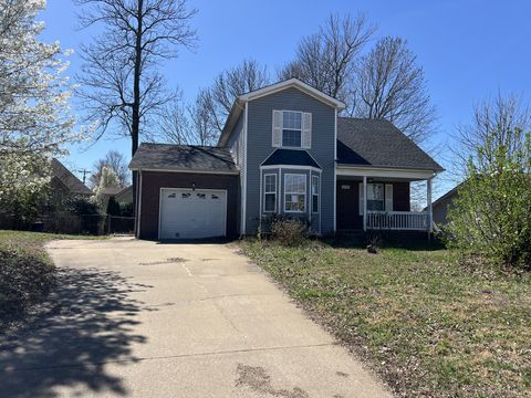 2504 Rafiki Dr Clarksville TN 37042