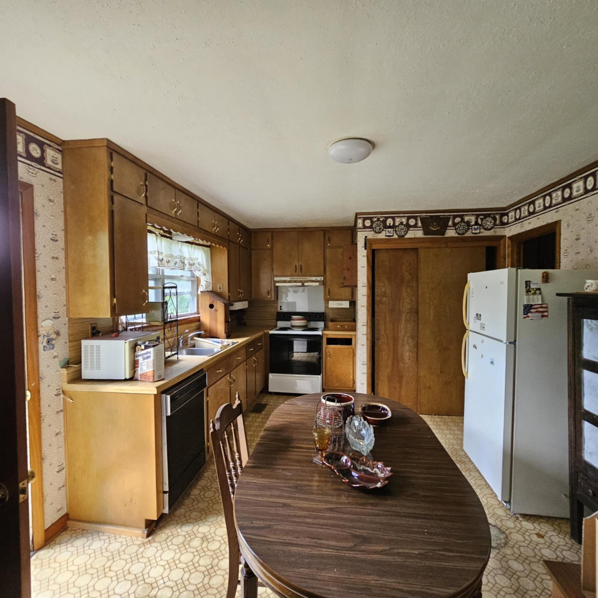 1109 Chisolm Avenue