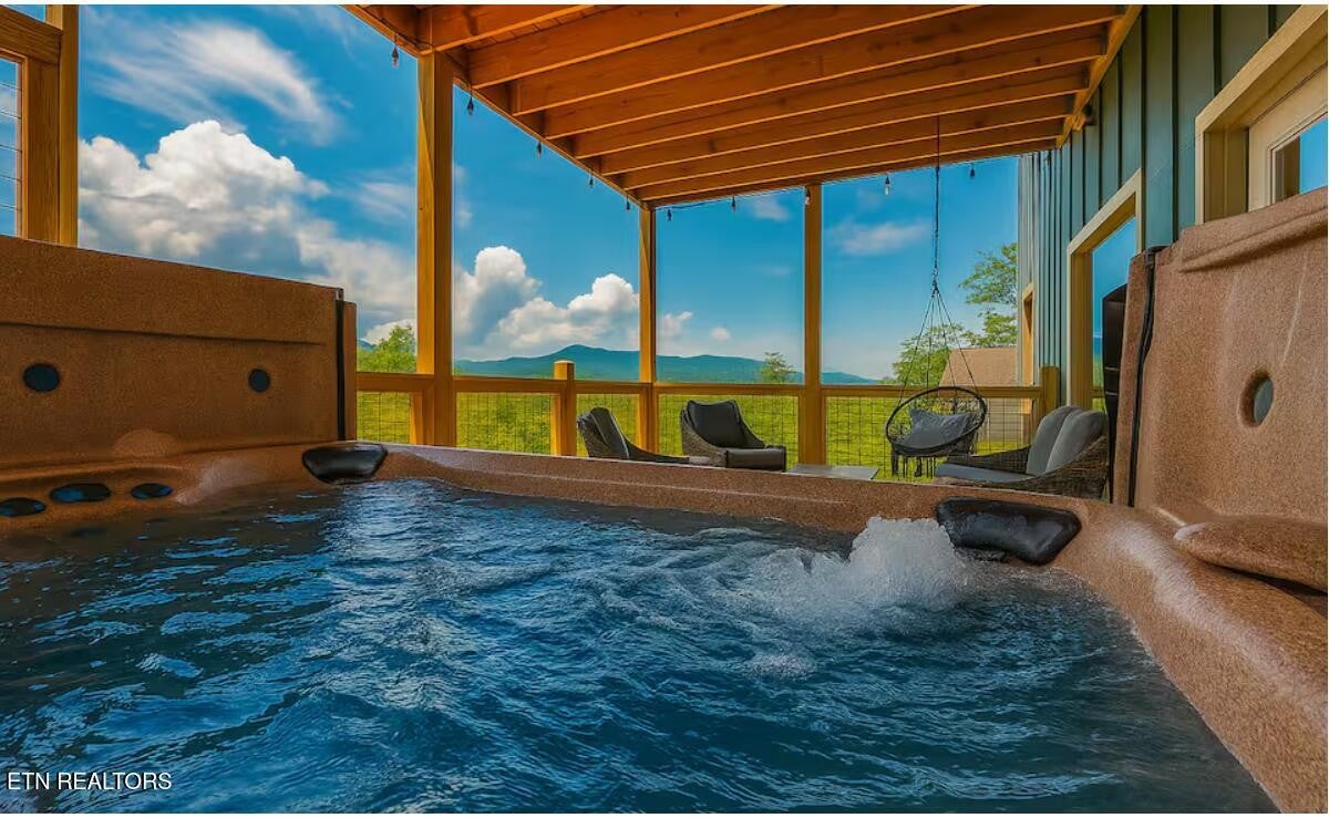 3321 Grouse Ridge Lane