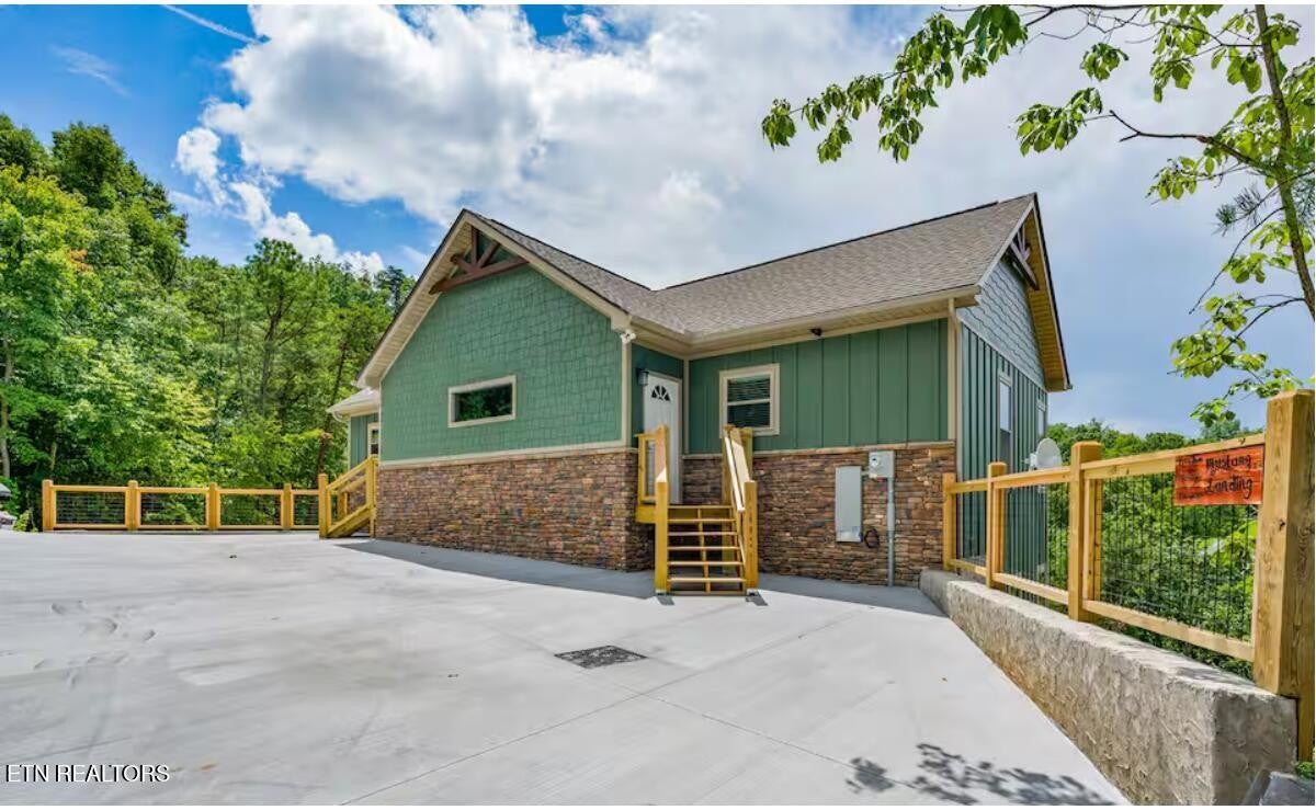 3321 Grouse Ridge Lane