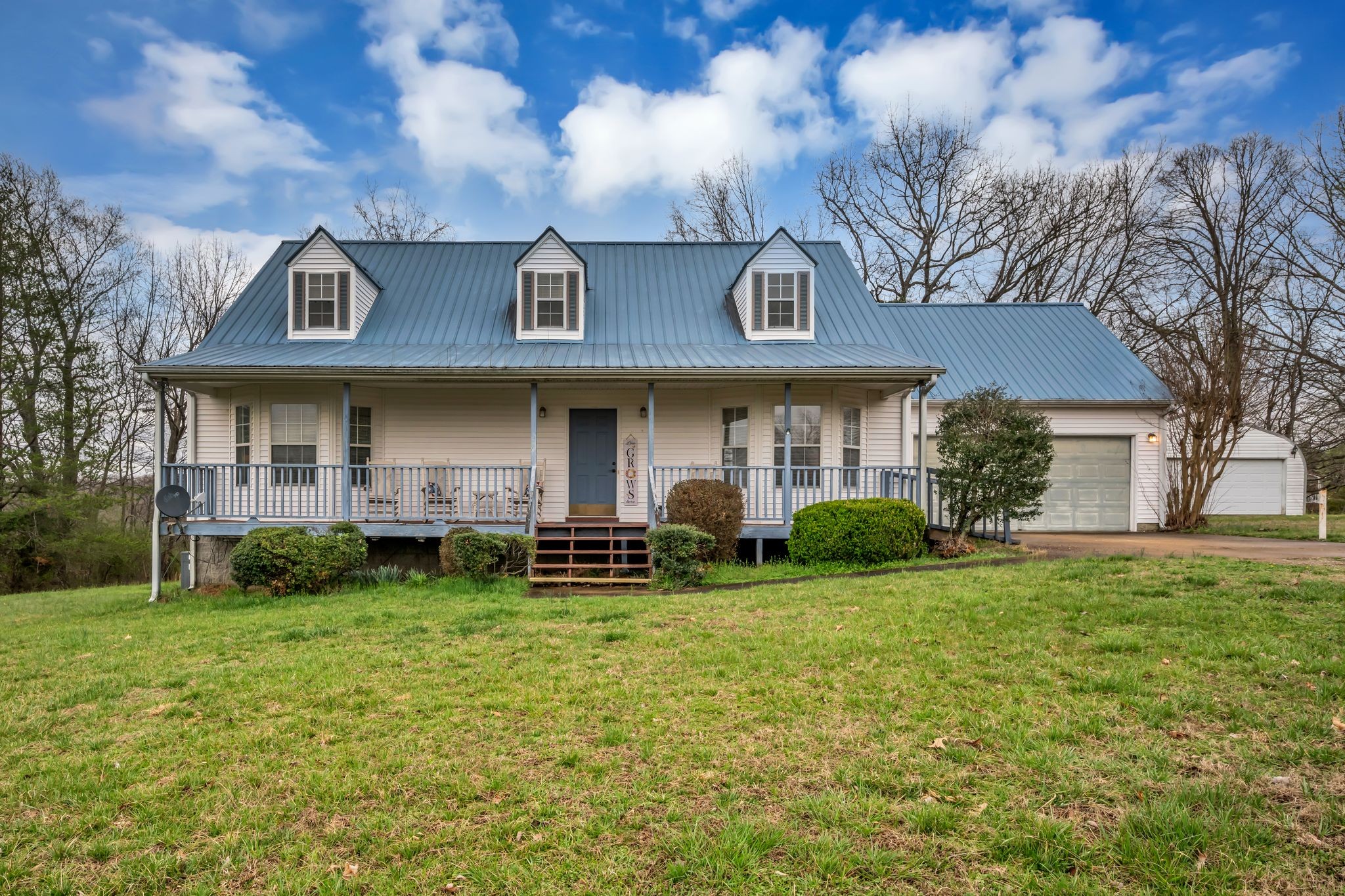 688 Richardson Cemetery Rd