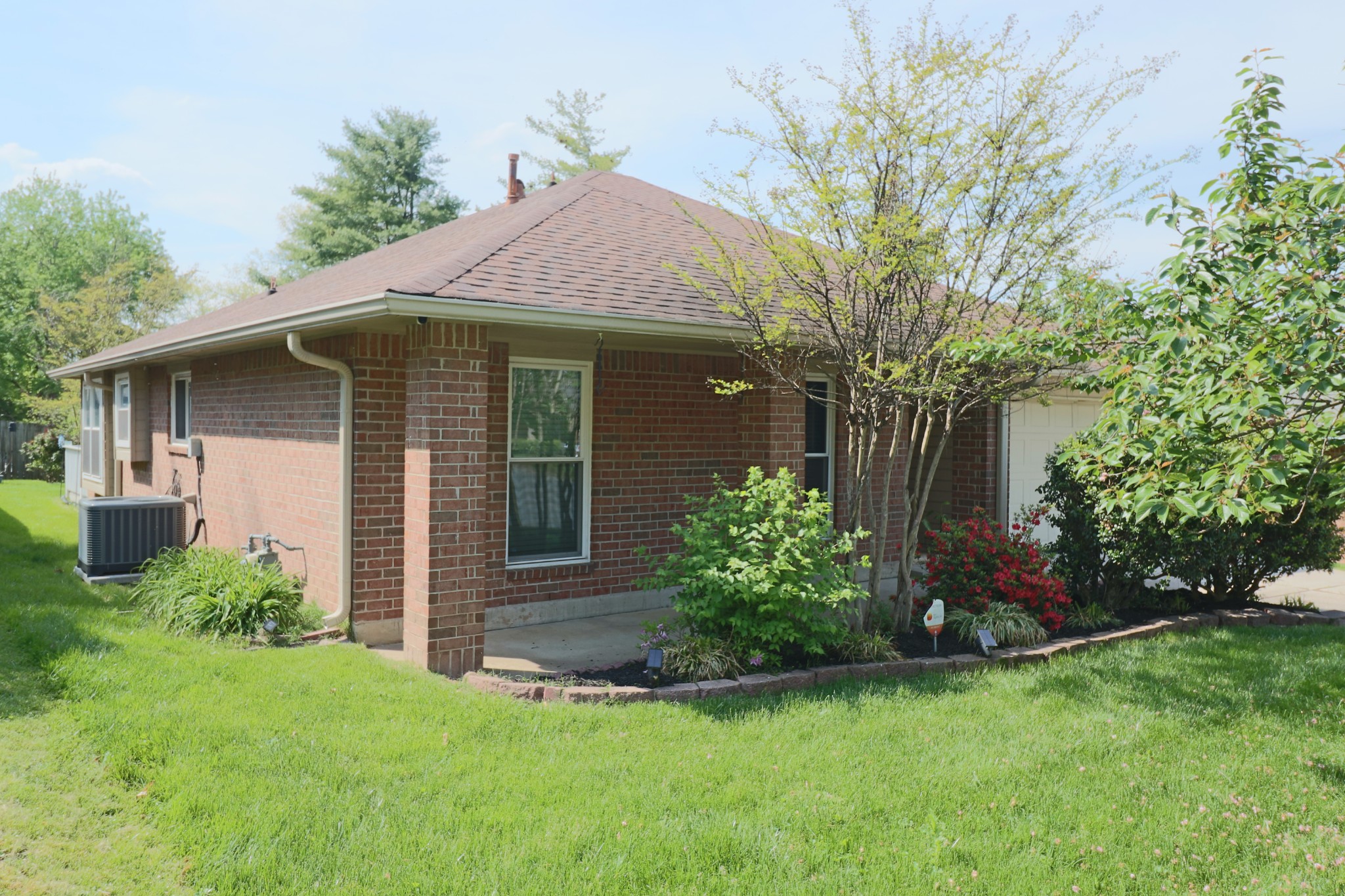 1020 Bret Ridge Dr
