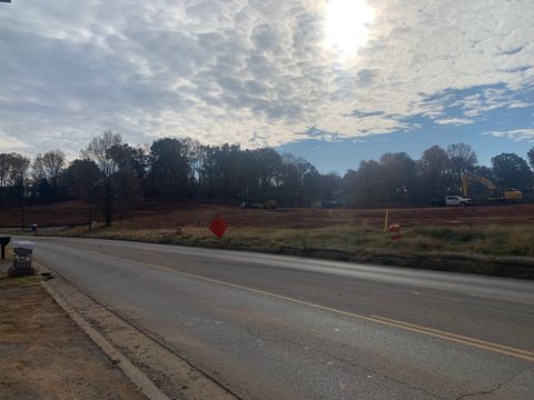 680 Peachers Mill Rd Clarksville TN 37042
