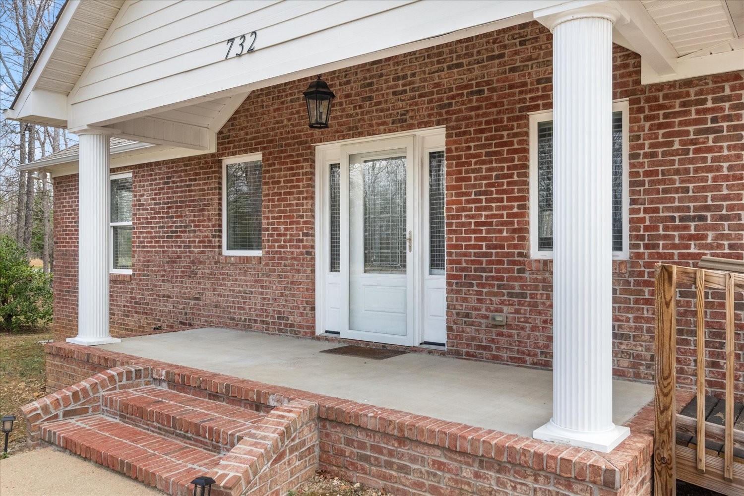 732 Tiger Bennett Rd