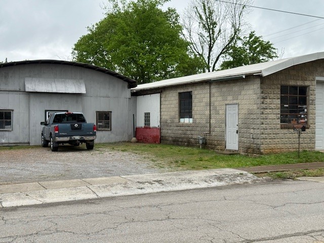 403 Lincoln Ave S