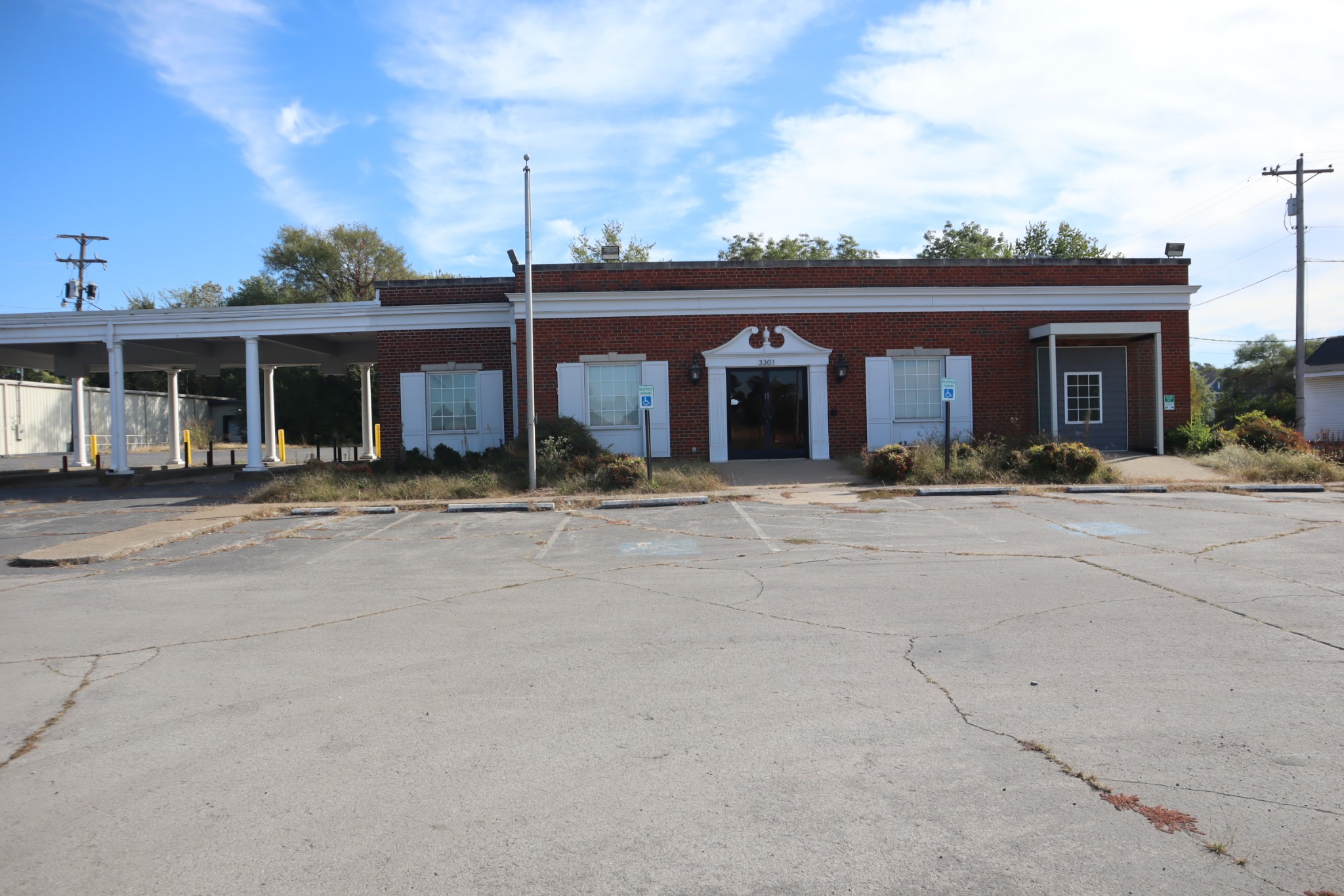 3301 Fort Campbell Blvd