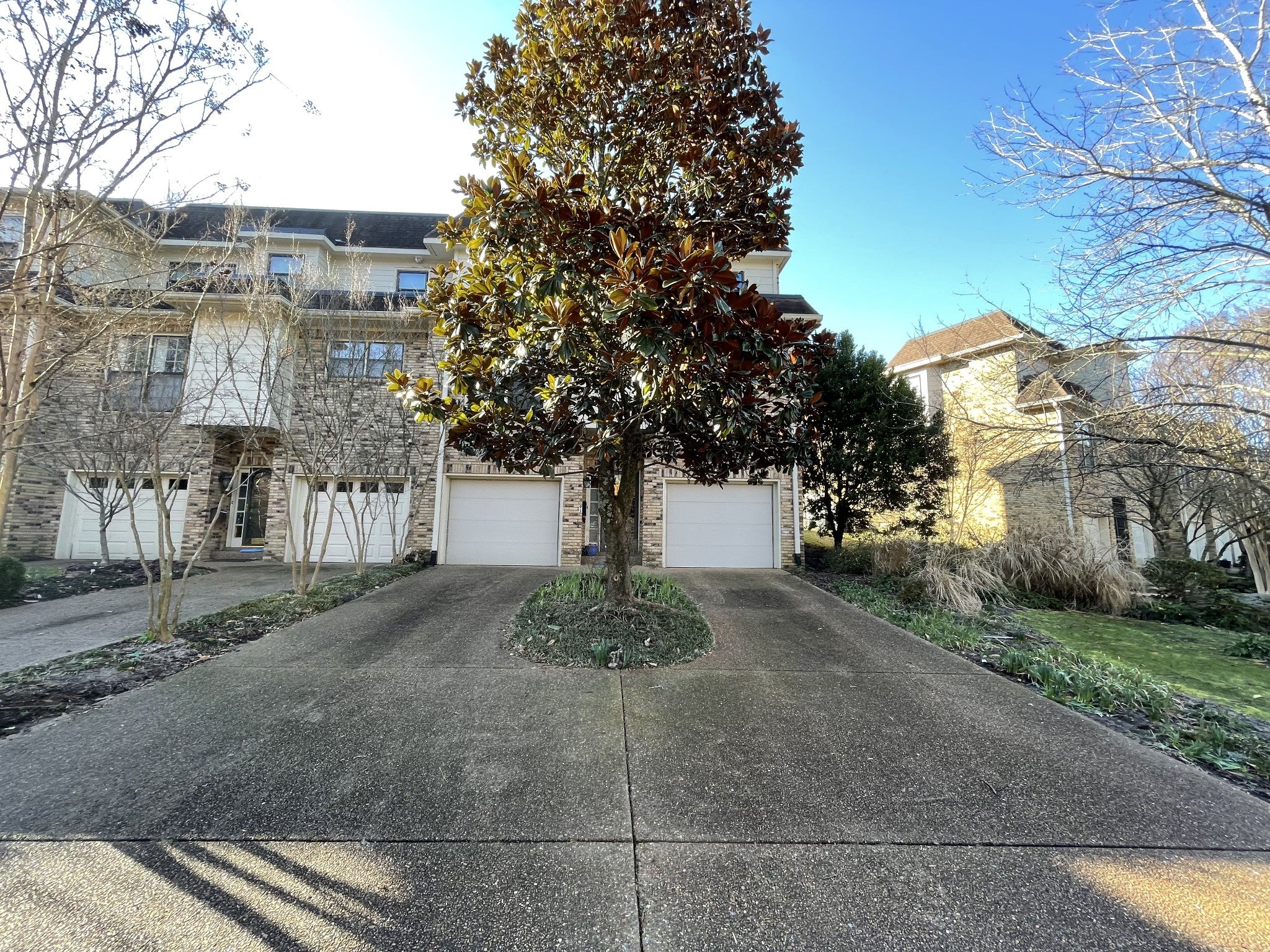 401 Bowling Ave 91