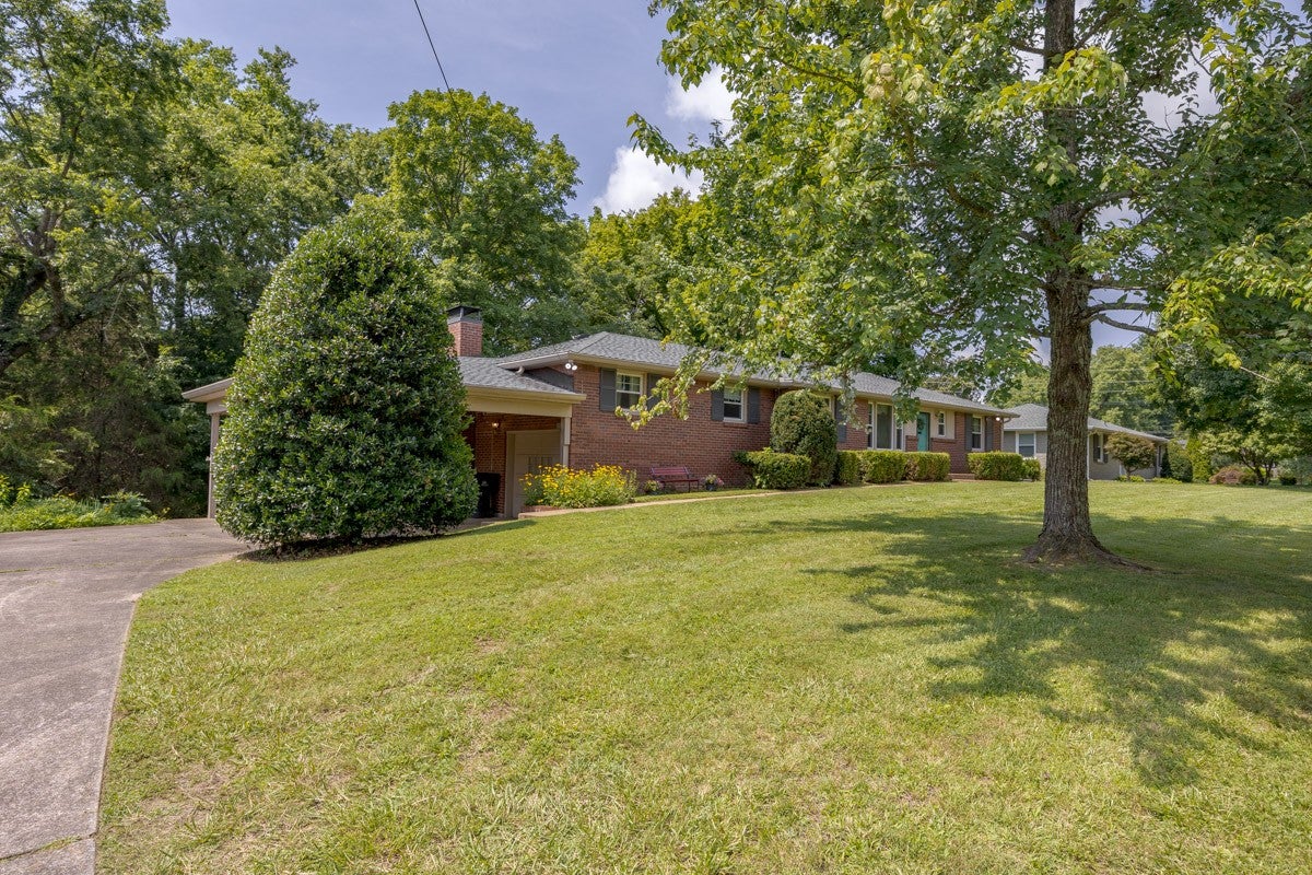 509 Rochelle Dr