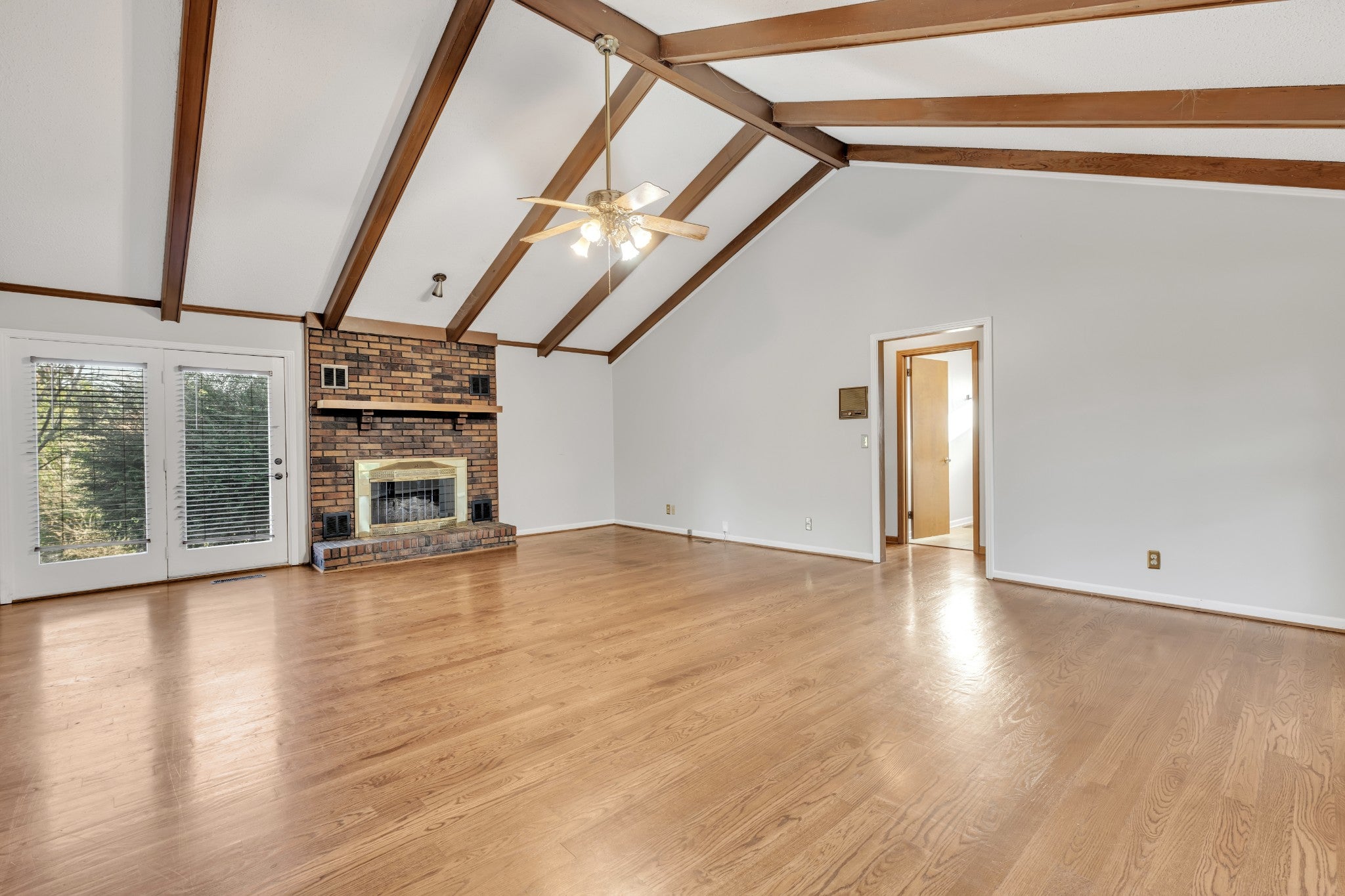 208 General Forrest Dr
