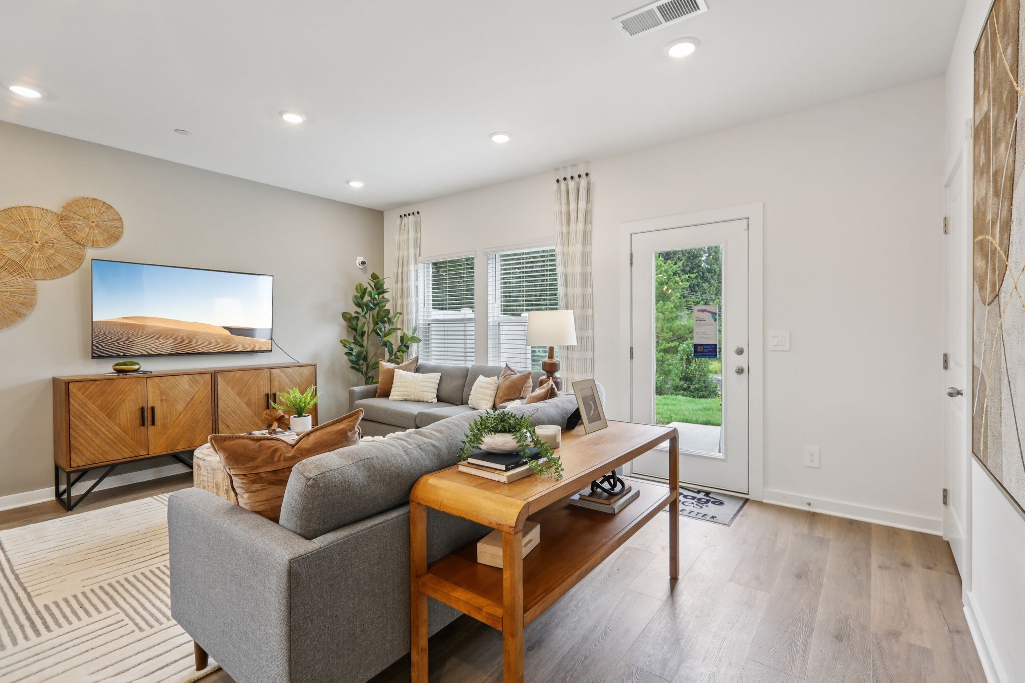 7154 Cedarcrest Lane