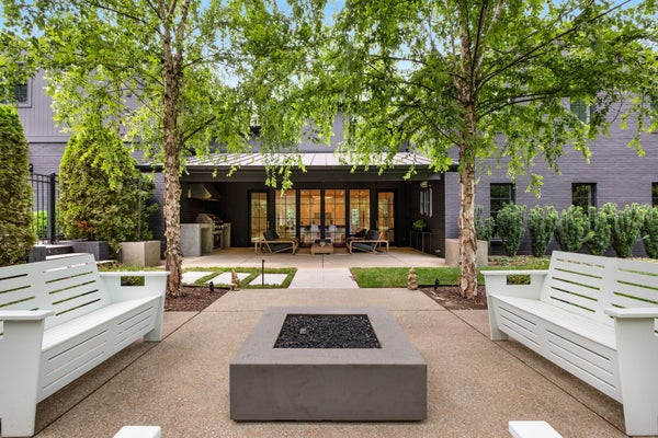 2804 HAWTHORNE PL, NASHVILLE, TN 37212 - Image 7f3c6ebfeb0ca4b68d8432412ddee7bc/3745328608