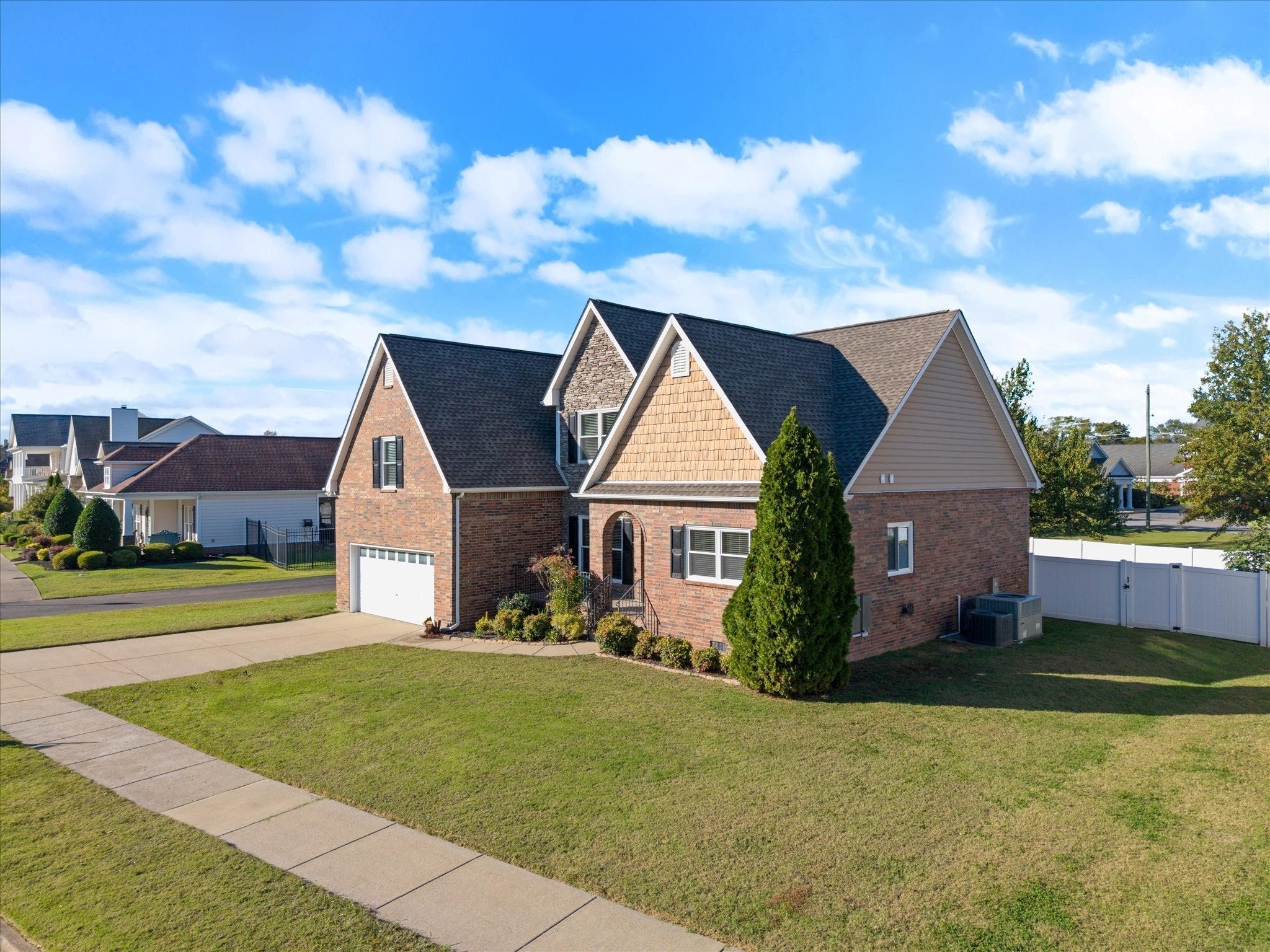 2187 Gold Valley Dr