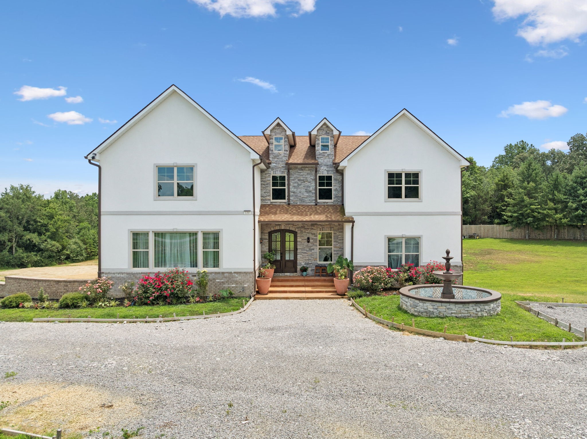 130 Cedar Ridge Ln