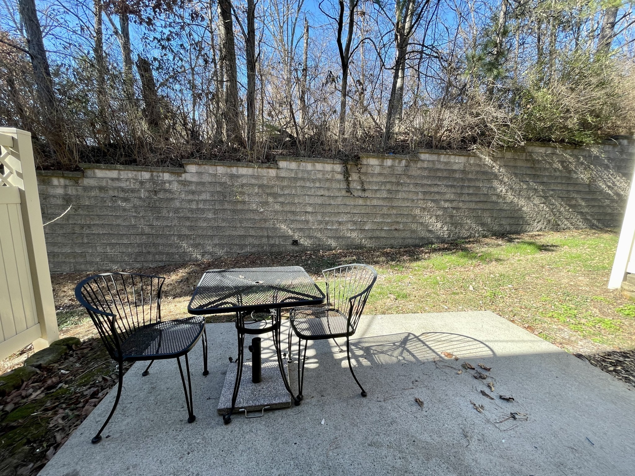 8318 Oak Knoll Dr