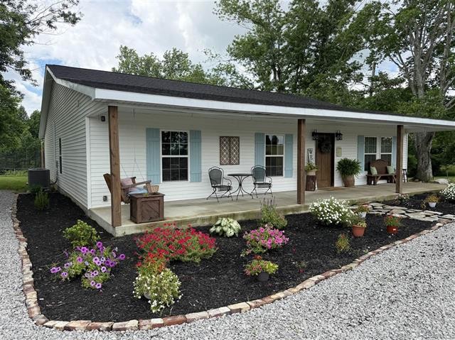 5331 Deer Lick Rd