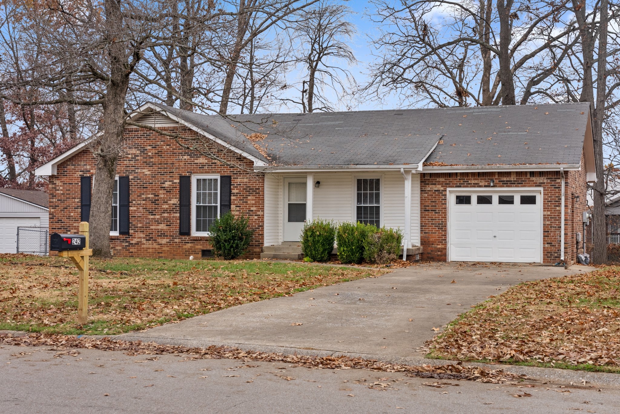 242 Millstone Cir