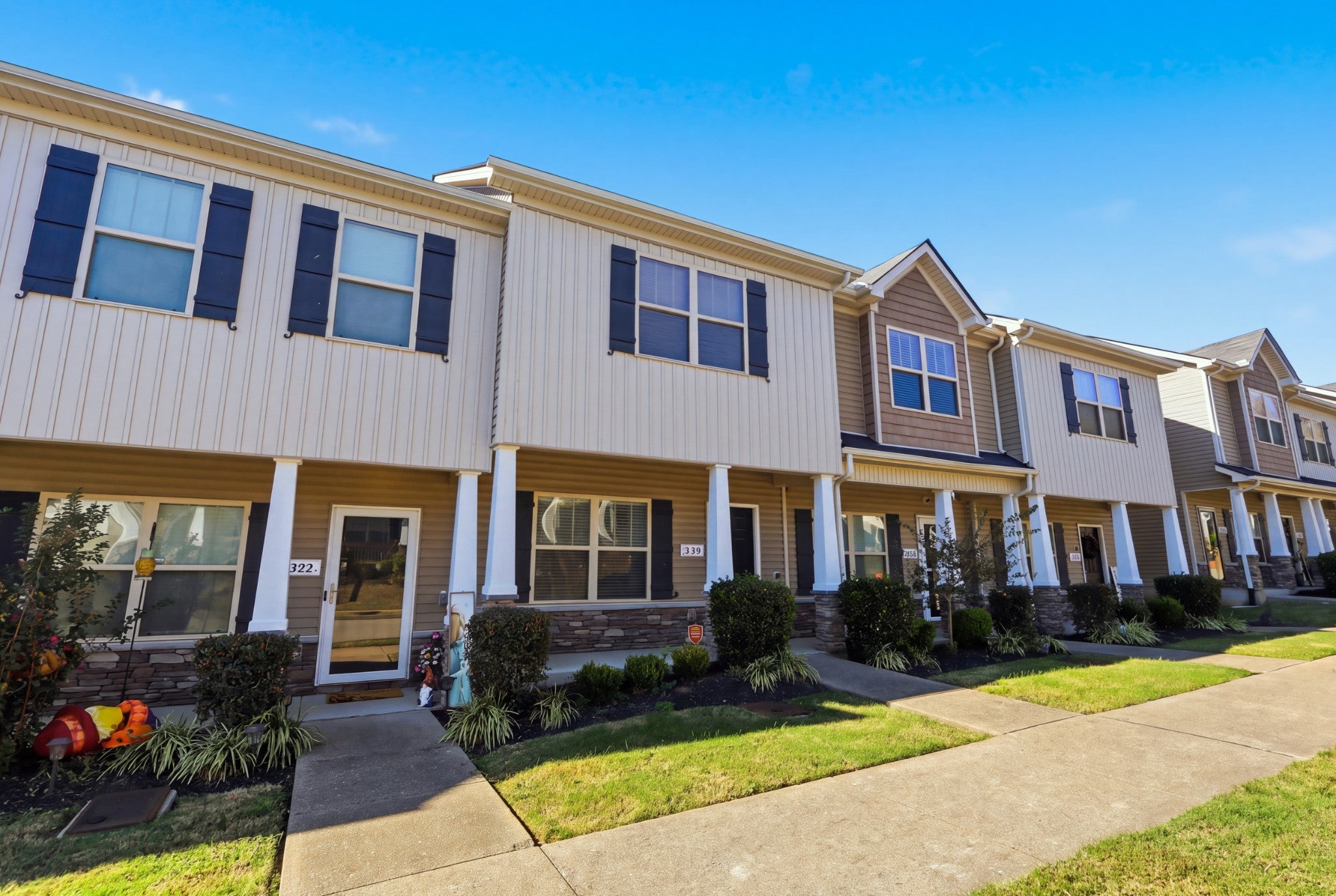 1520 Sprucedale Dr