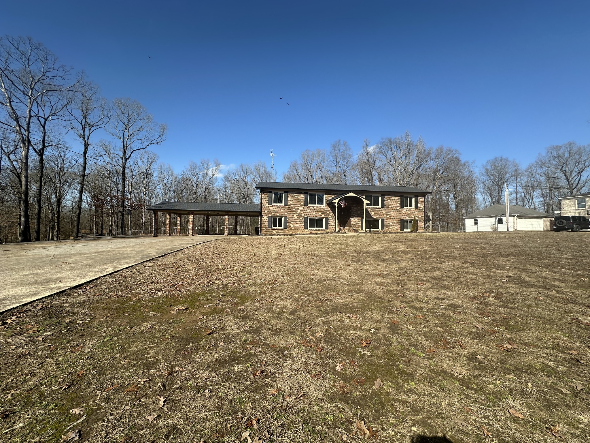 1317 Asbury Dr