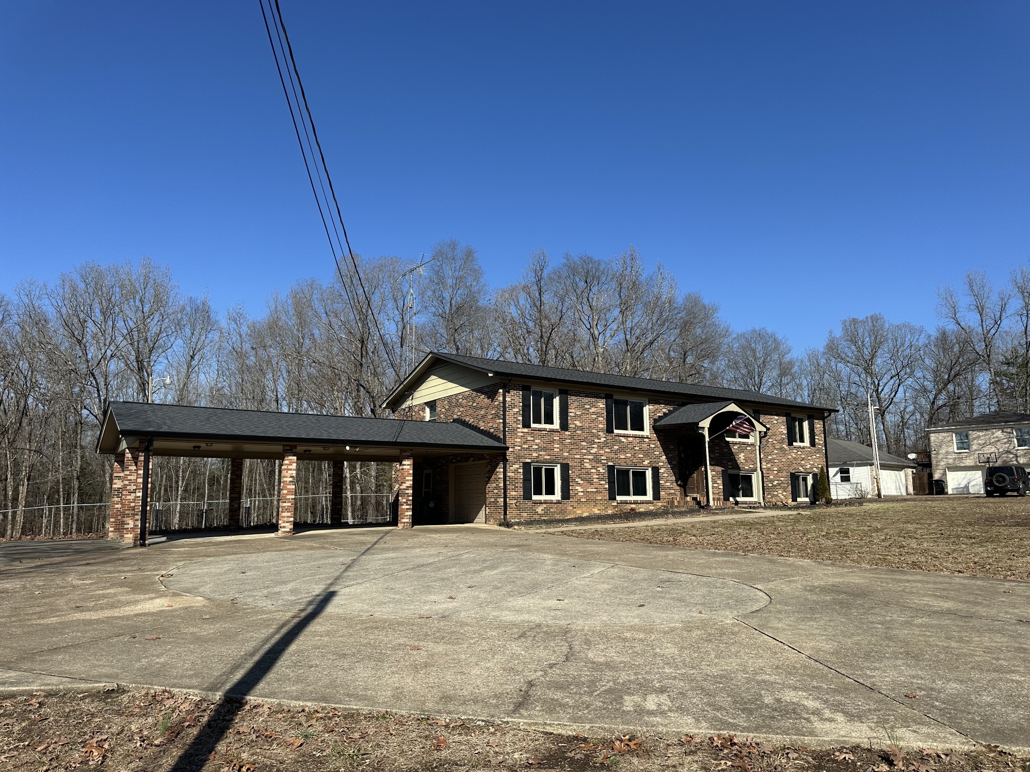 1317 Asbury Dr