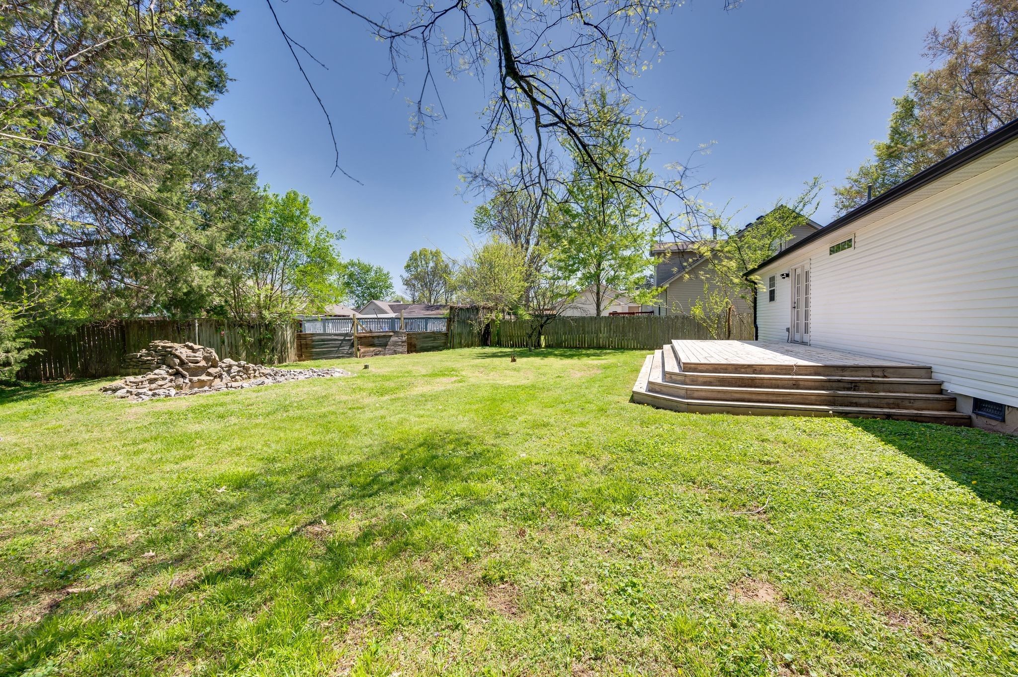 Old Hickory, Tennessee 37138, United States, 3 Bedrooms Bedrooms, ,2 BathroomsBathrooms,Residential,Pending,106228