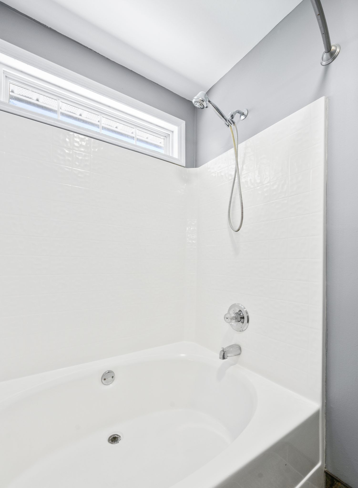 Old Hickory, Tennessee 37138, United States, 3 Bedrooms Bedrooms, ,2 BathroomsBathrooms,Residential,Pending,106228