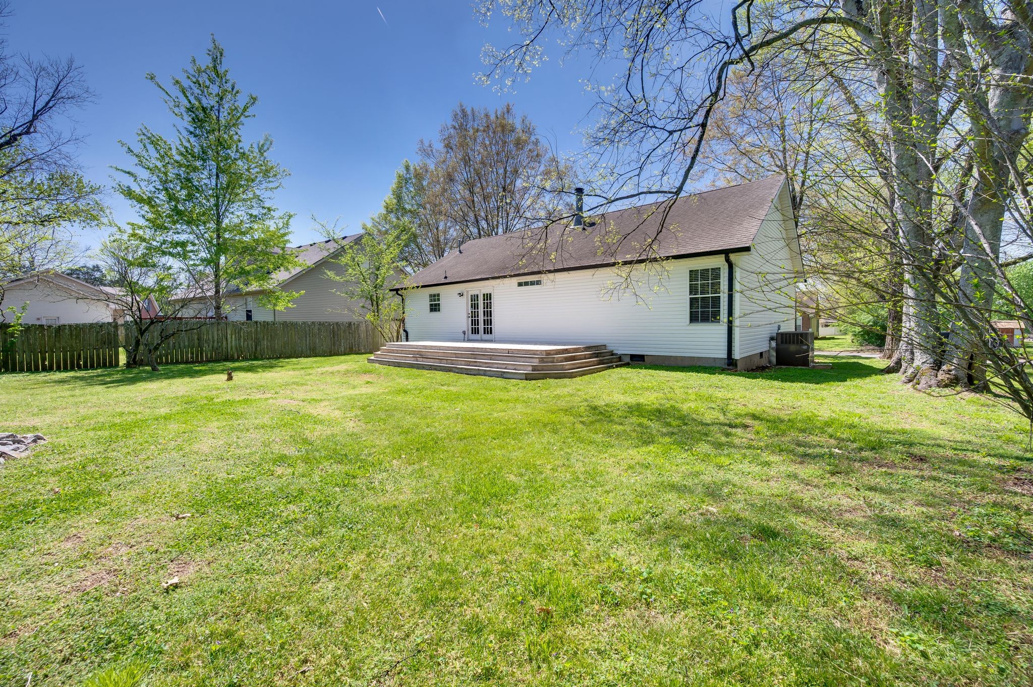 Old Hickory, Tennessee 37138, United States, 3 Bedrooms Bedrooms, ,2 BathroomsBathrooms,Residential,Pending,106228