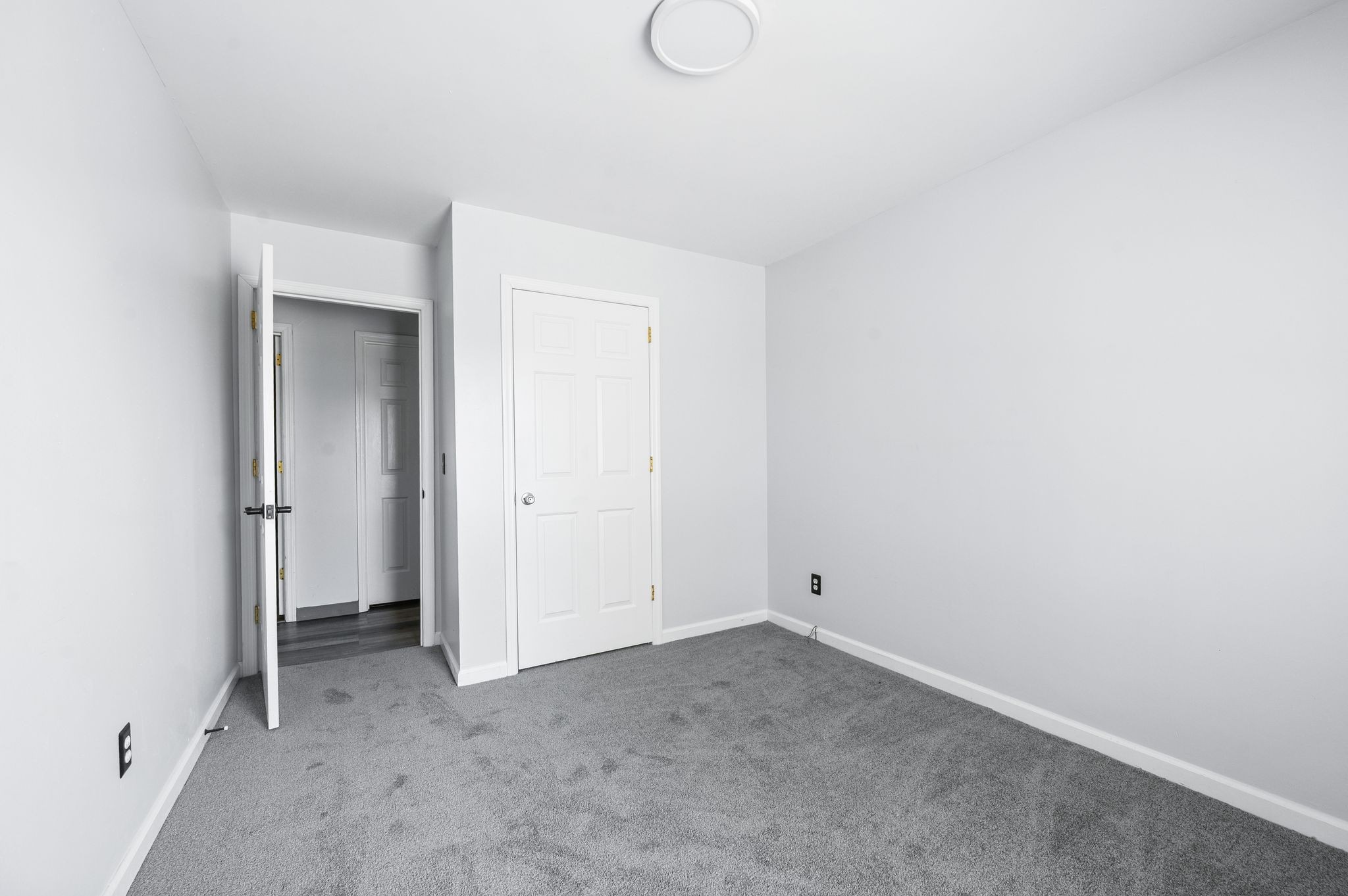 Old Hickory, Tennessee 37138, United States, 3 Bedrooms Bedrooms, ,2 BathroomsBathrooms,Residential,Pending,106228