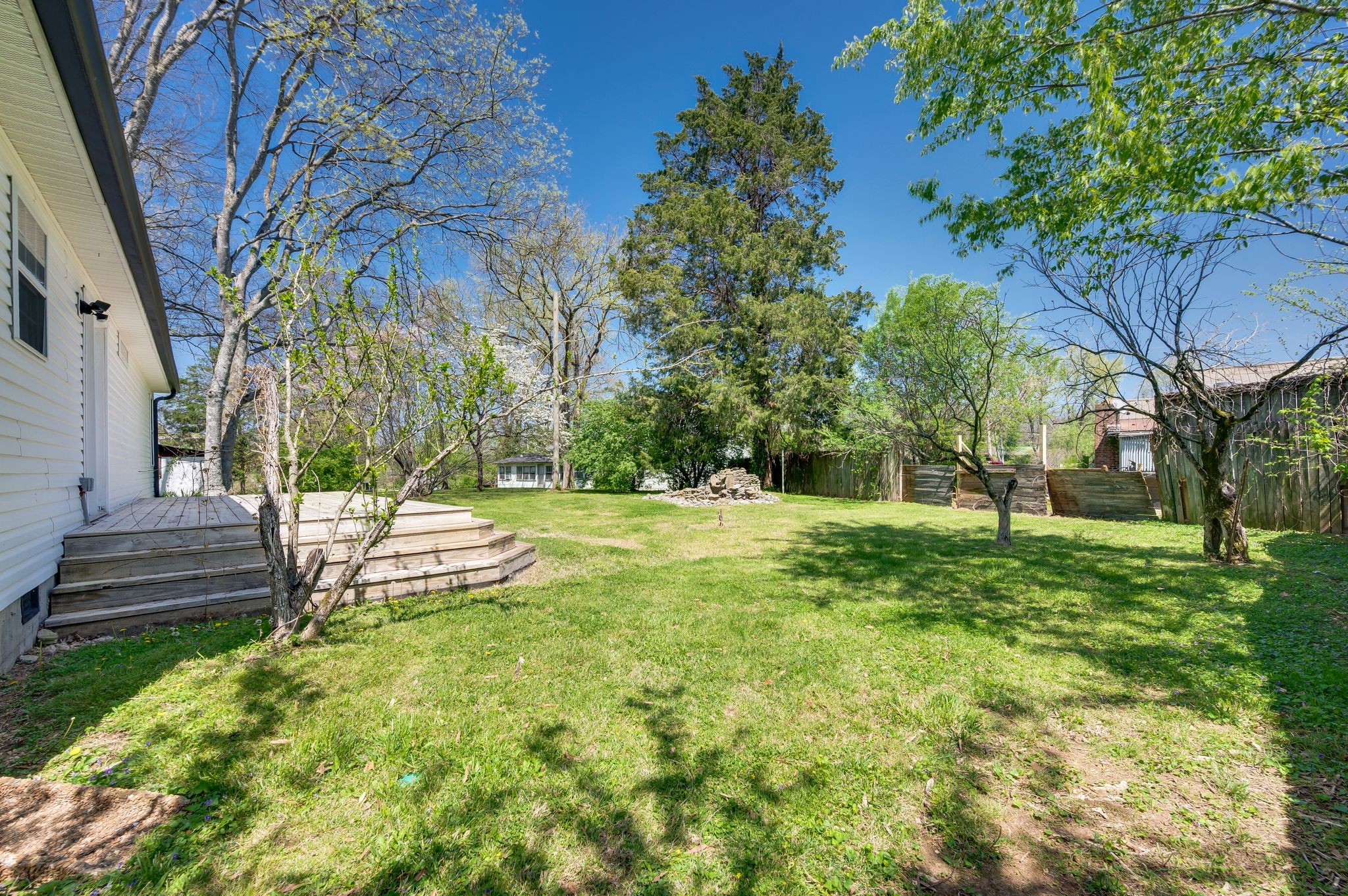 Old Hickory, Tennessee 37138, United States, 3 Bedrooms Bedrooms, ,2 BathroomsBathrooms,Residential,Pending,106228