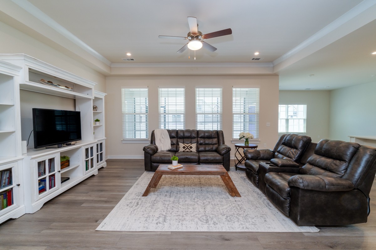 3511 Pepper Glendale Dr