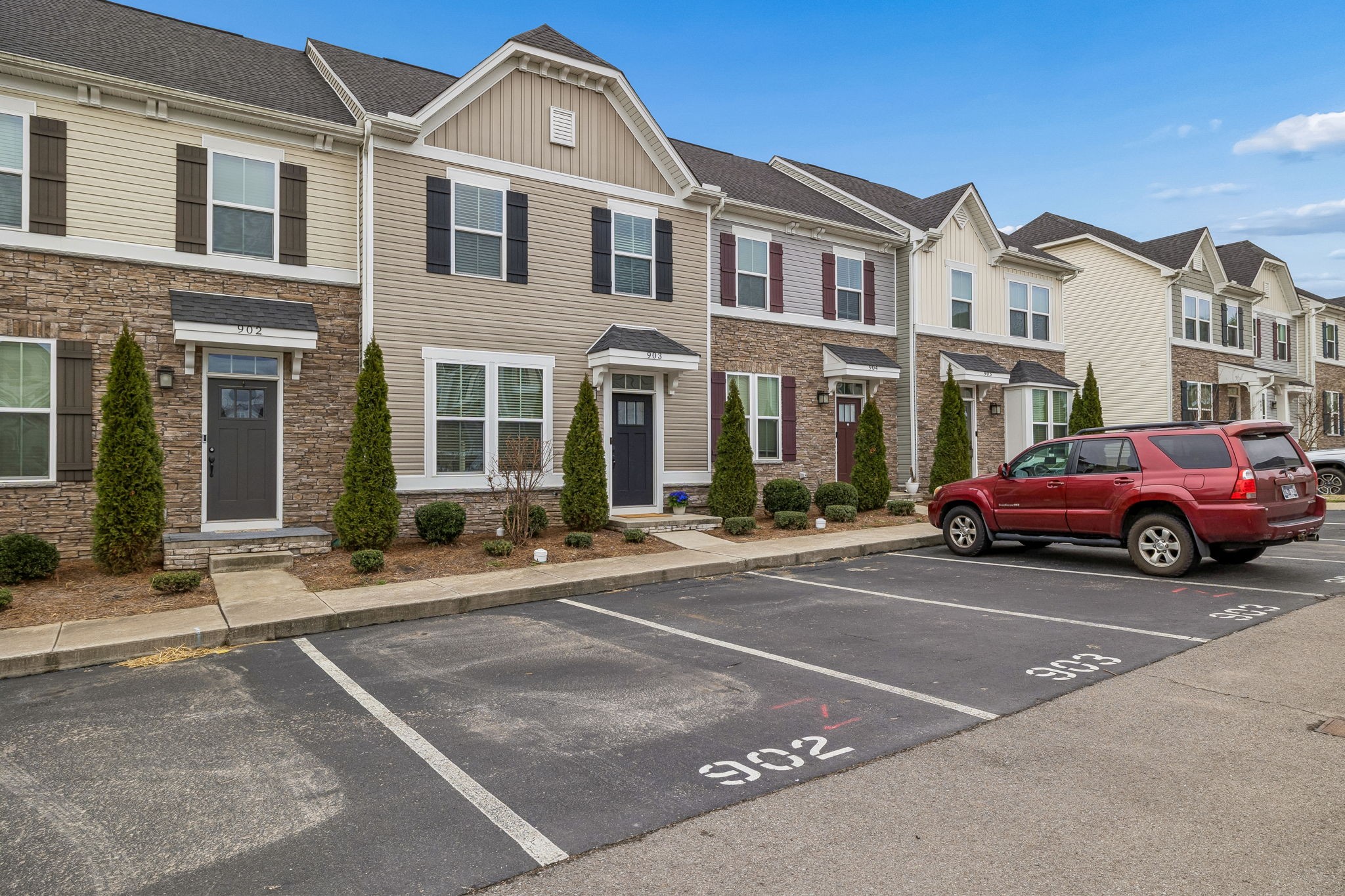 4316 Summercrest Blvd 903