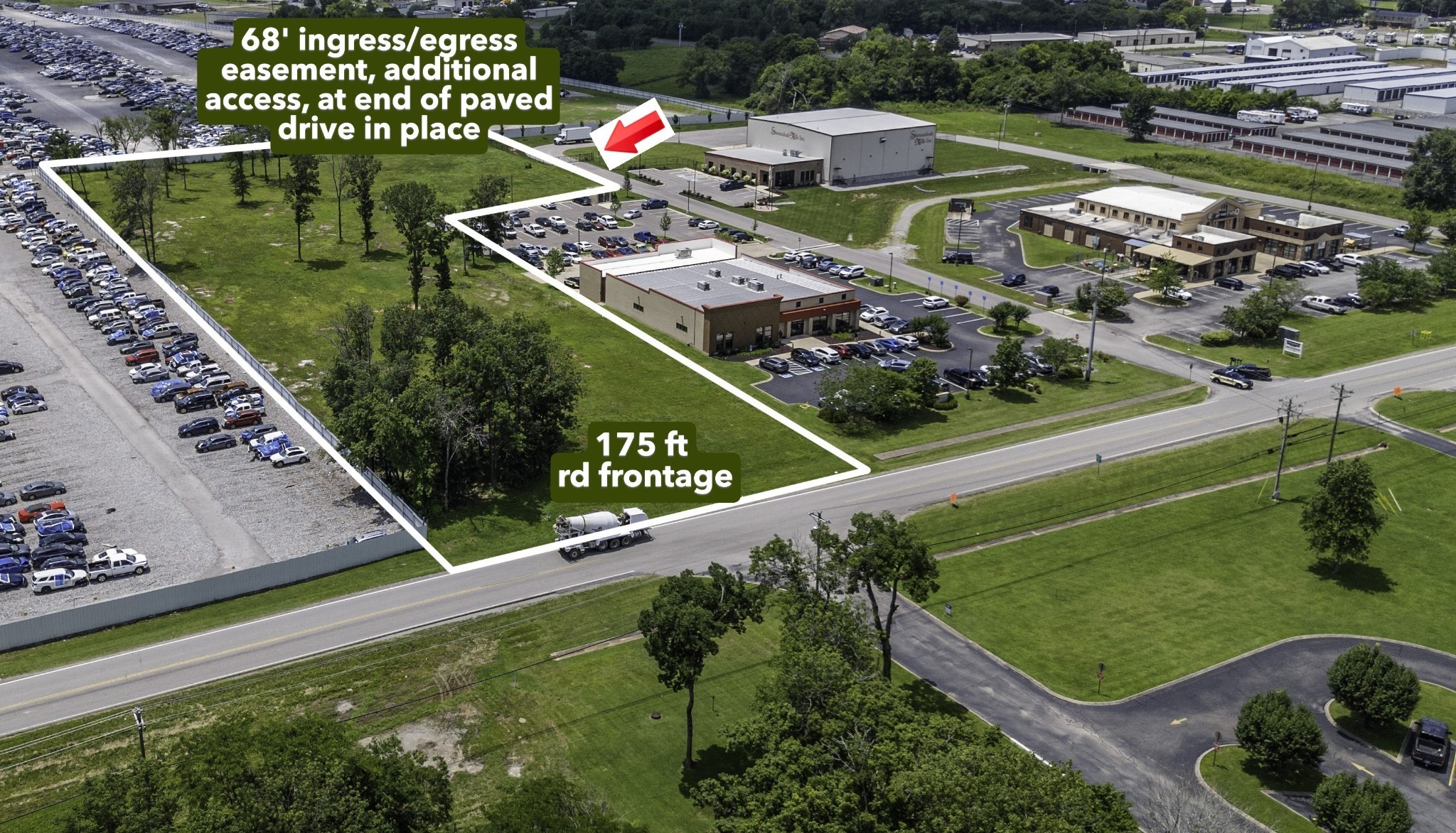 208 Maddox Simpson Pkwy