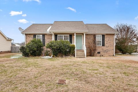 1367 Piercy Ct Lebanon TN 37087