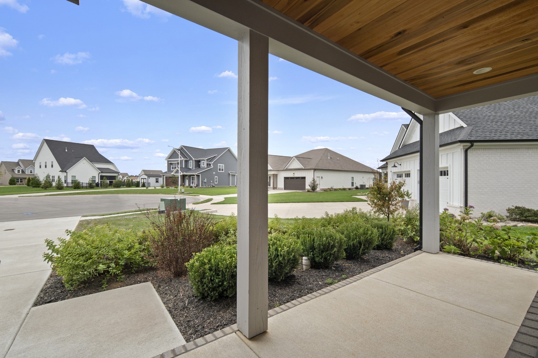 5716 Mullendore Ct