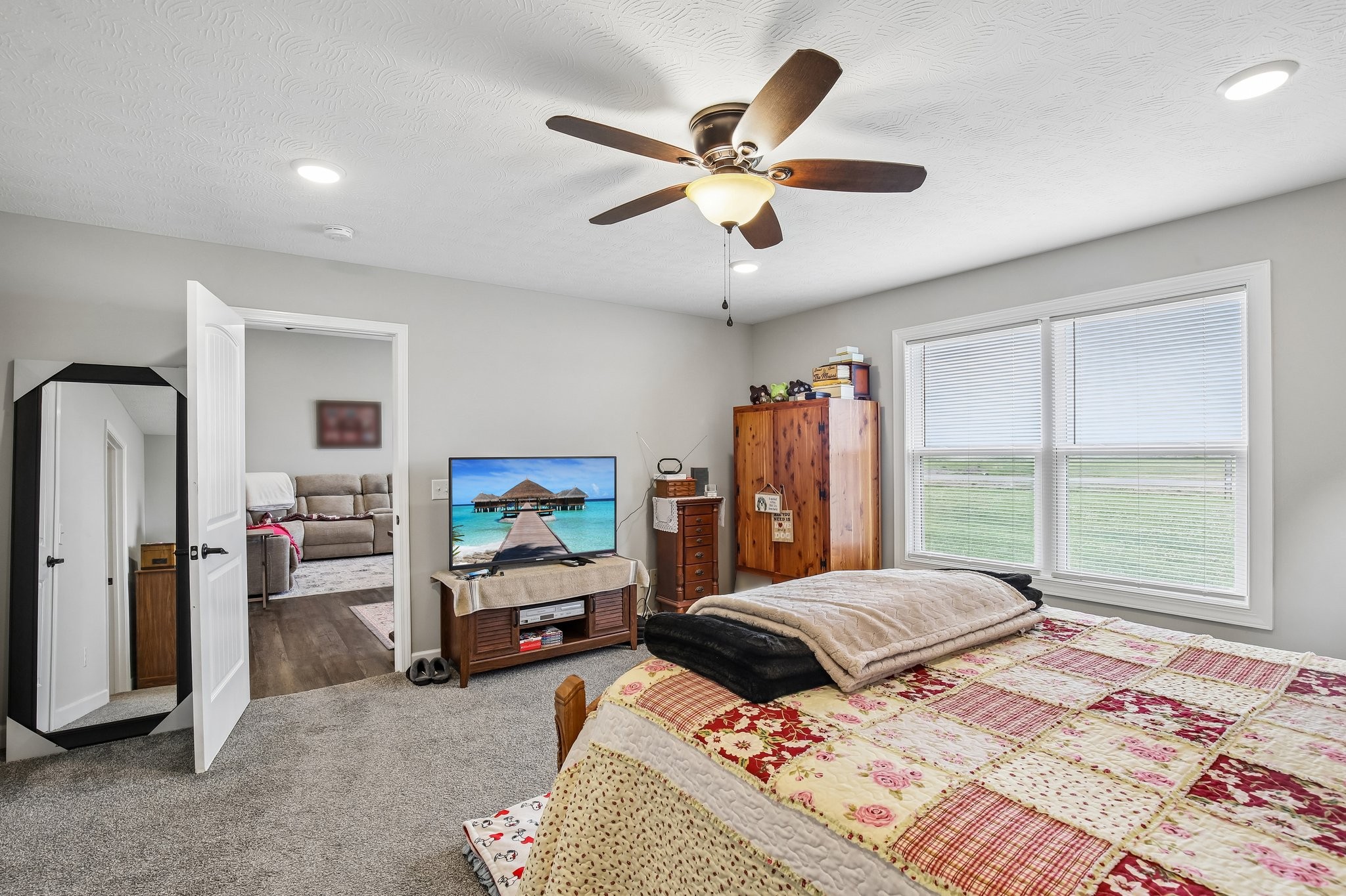 361 Elton Ln