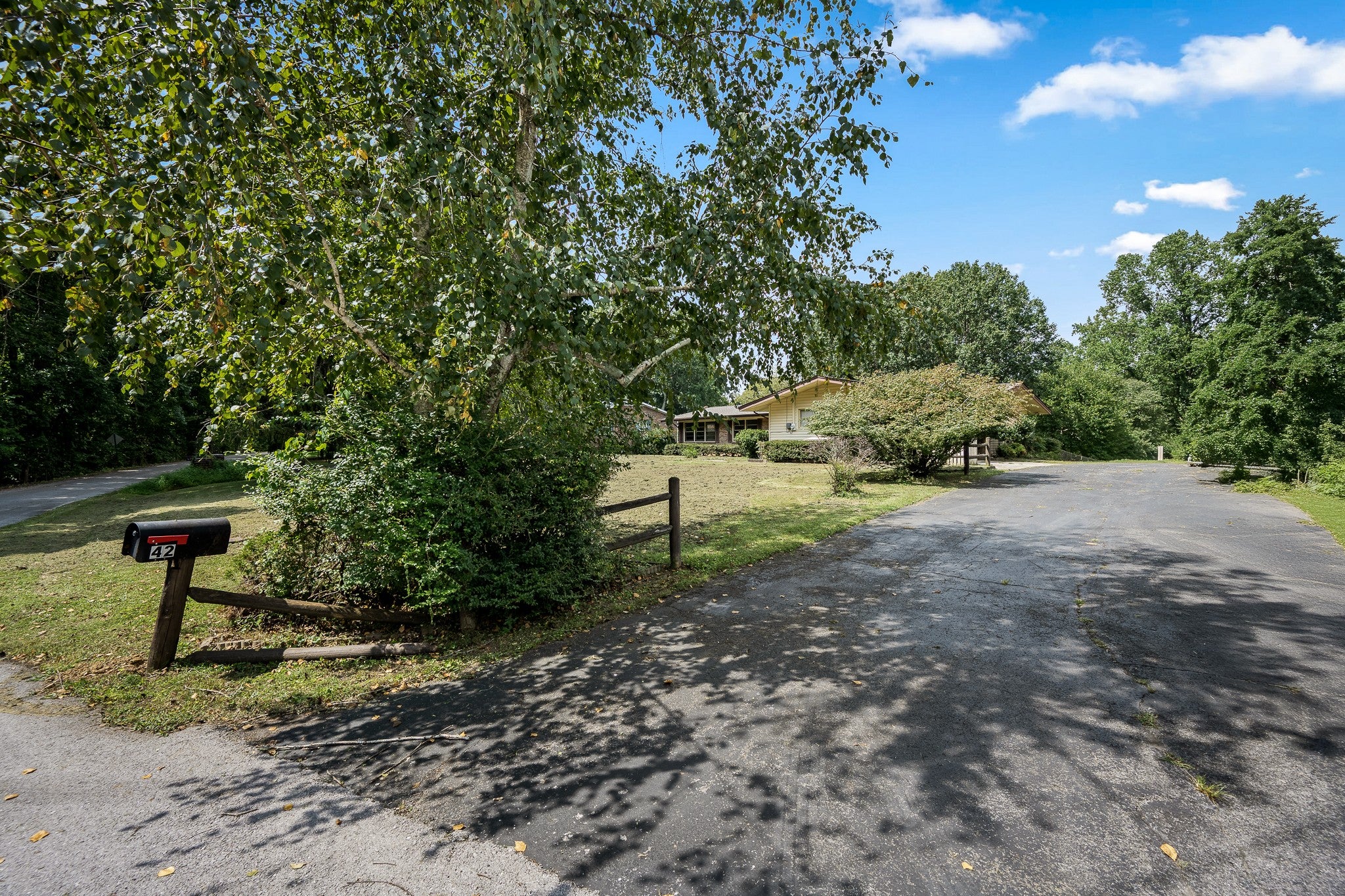 42 Hillwood Cir