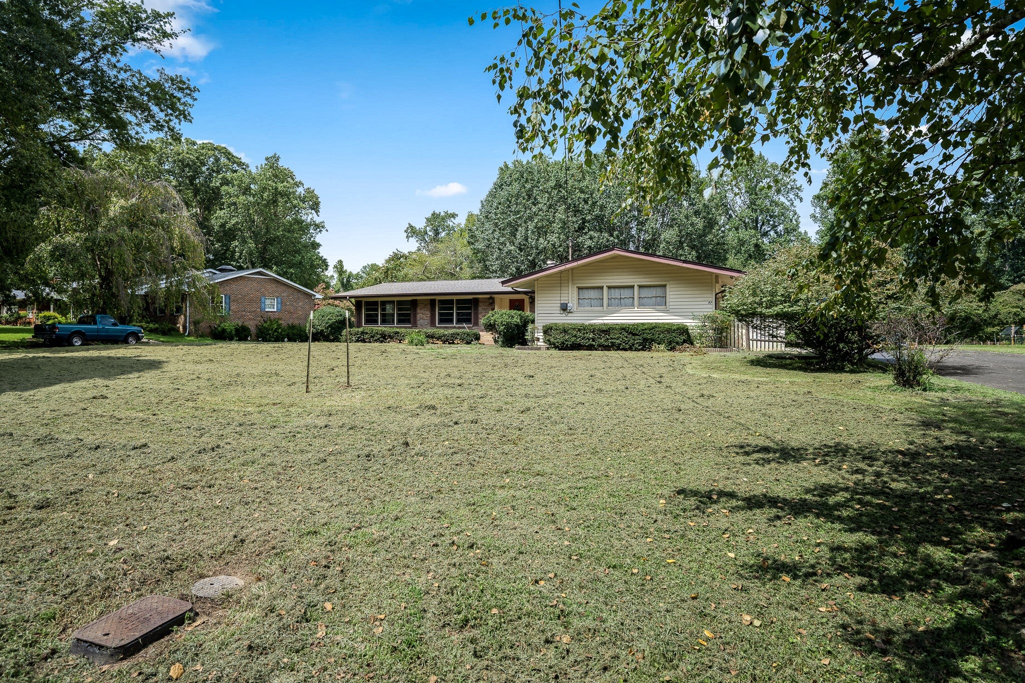 42 Hillwood Cir
