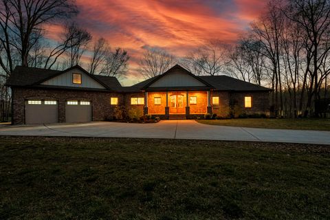 1017 Cliff View Dr N Kingston Springs TN 37082