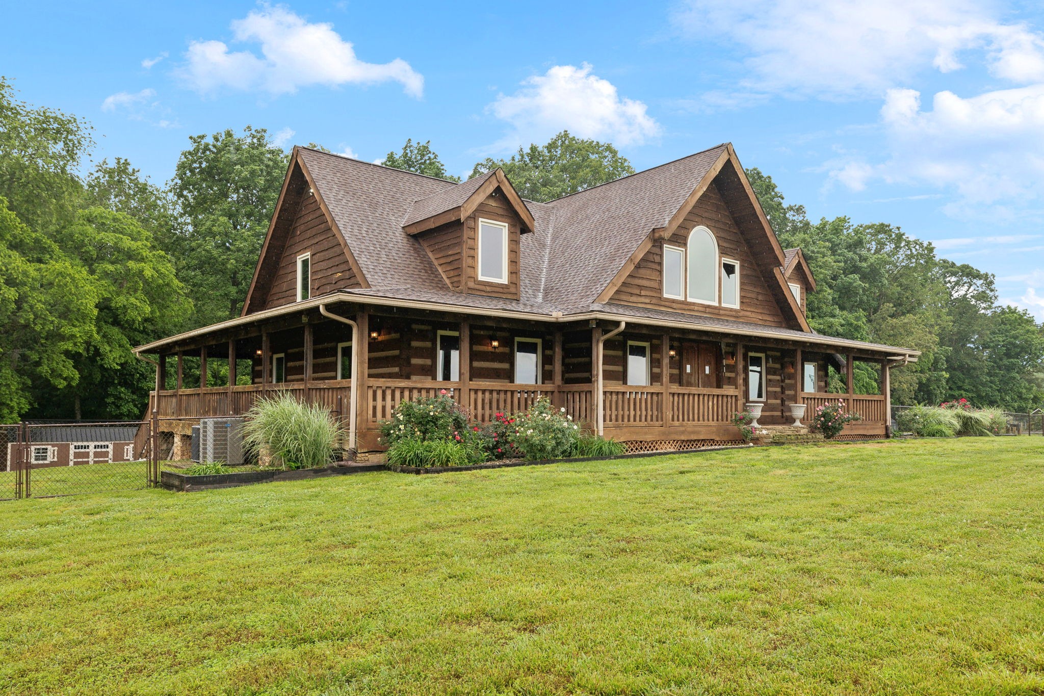 6485 Highland Rd