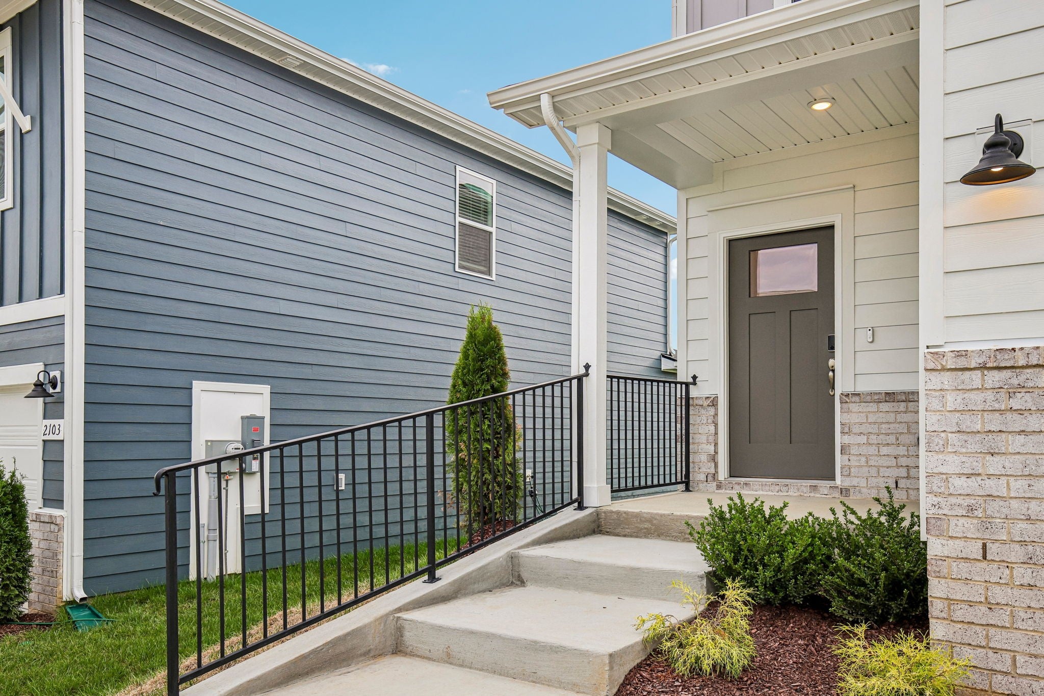 2105 Craven Pl